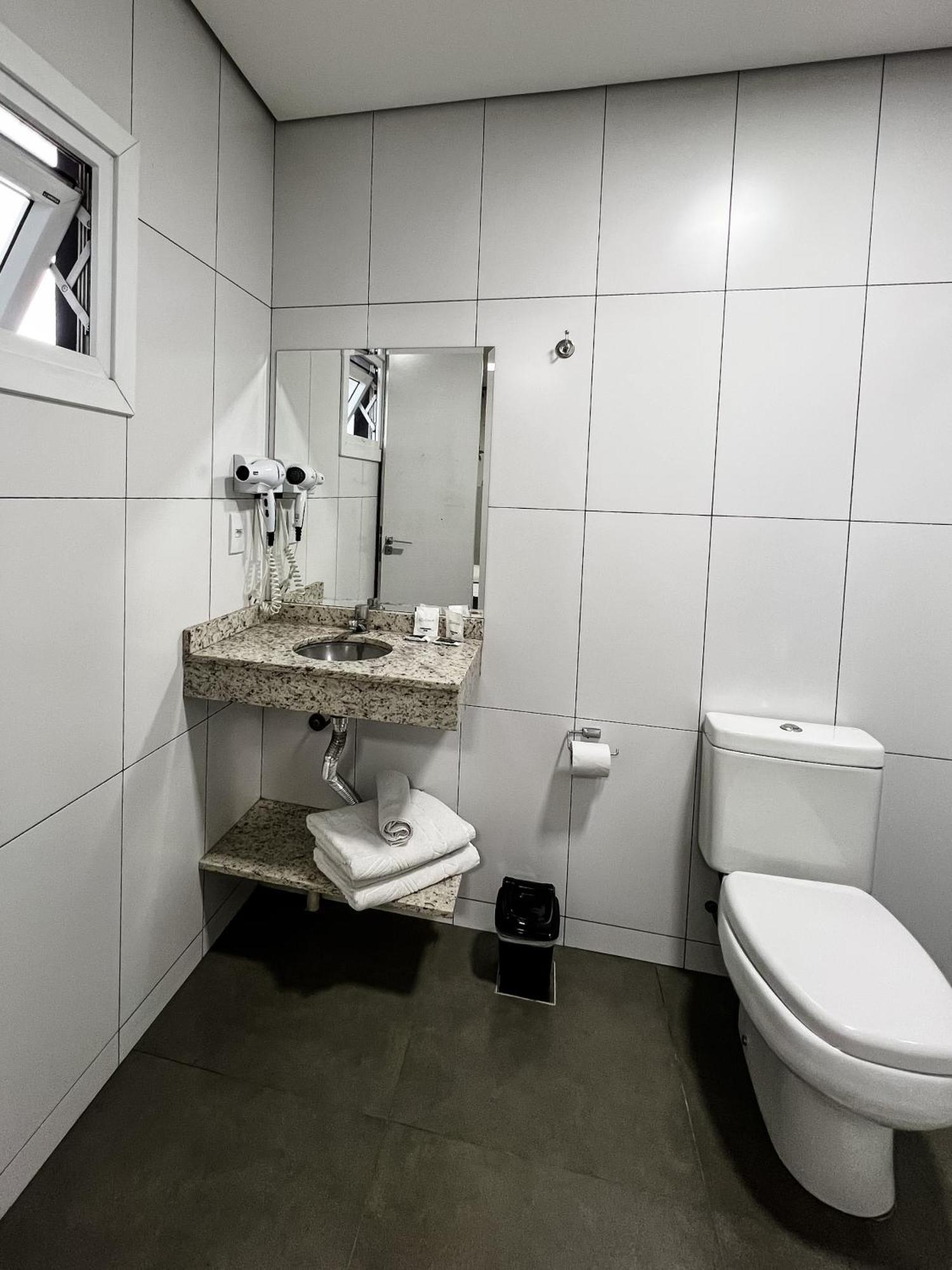 Quarto Triplo Standard