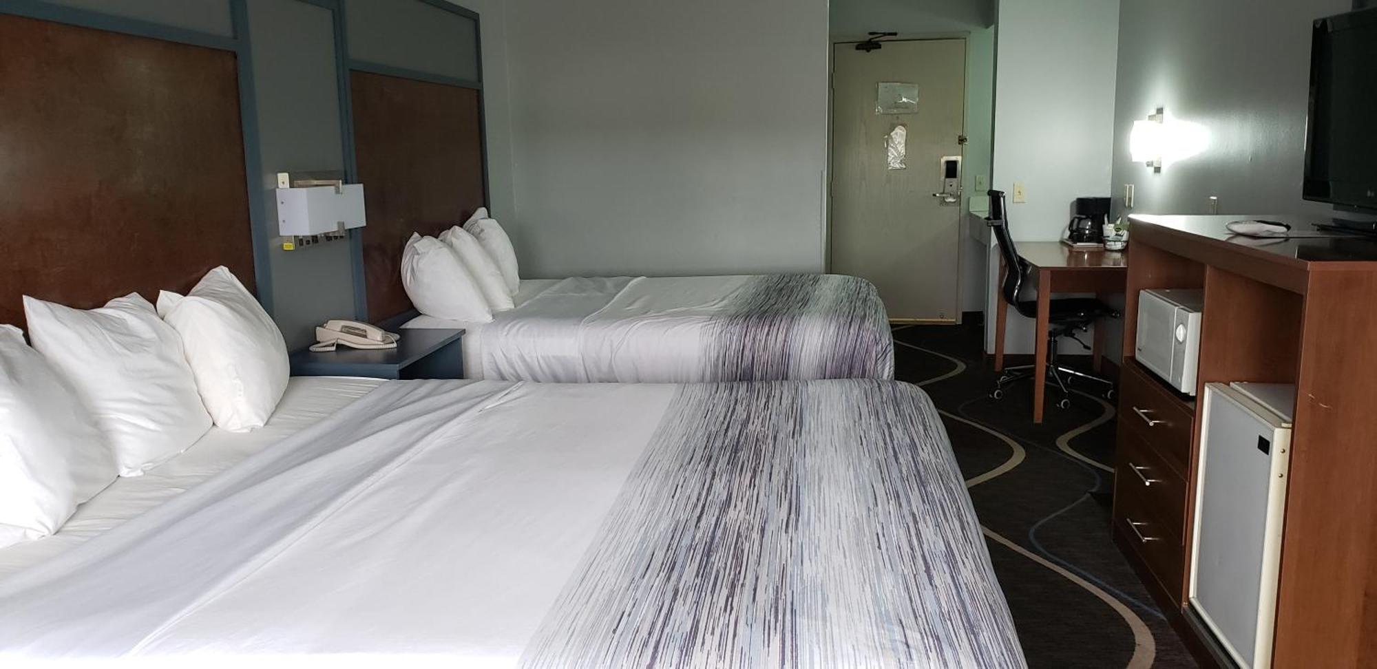 Queen Room with Two Queen Beds - Non-Smoking