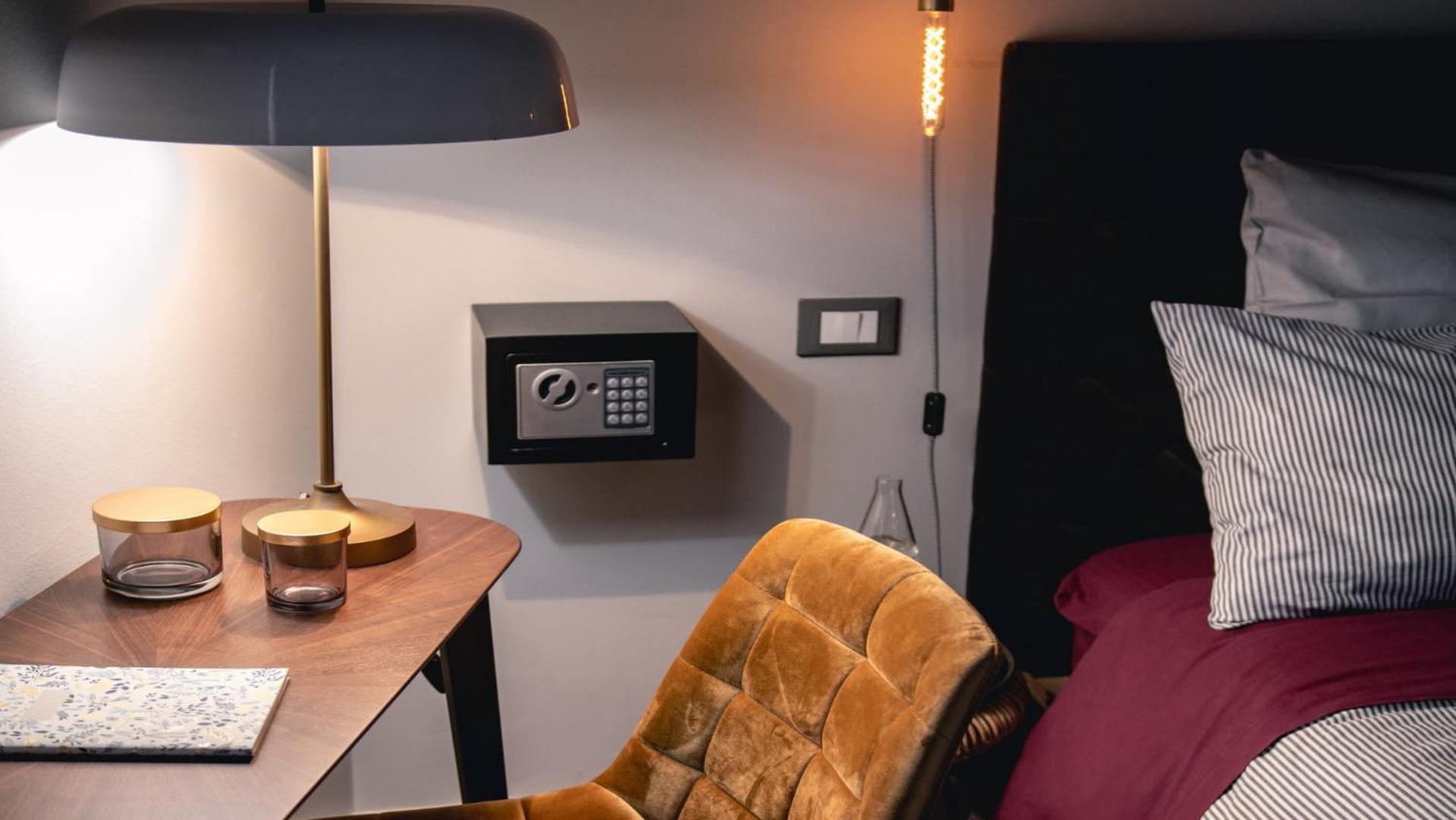 Deluxe Junior Suite