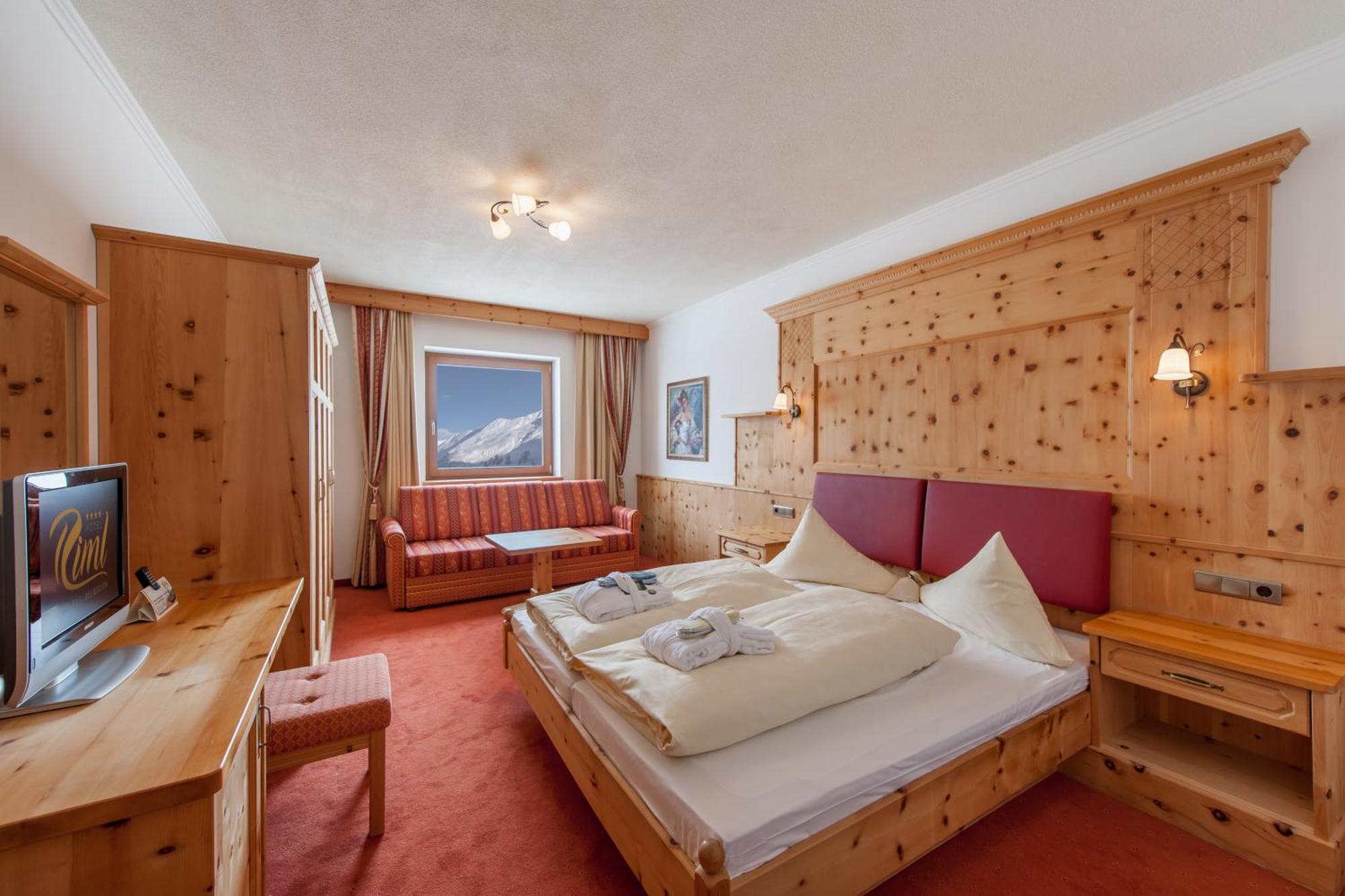 Junior Suite met Uitzicht op de Bergen