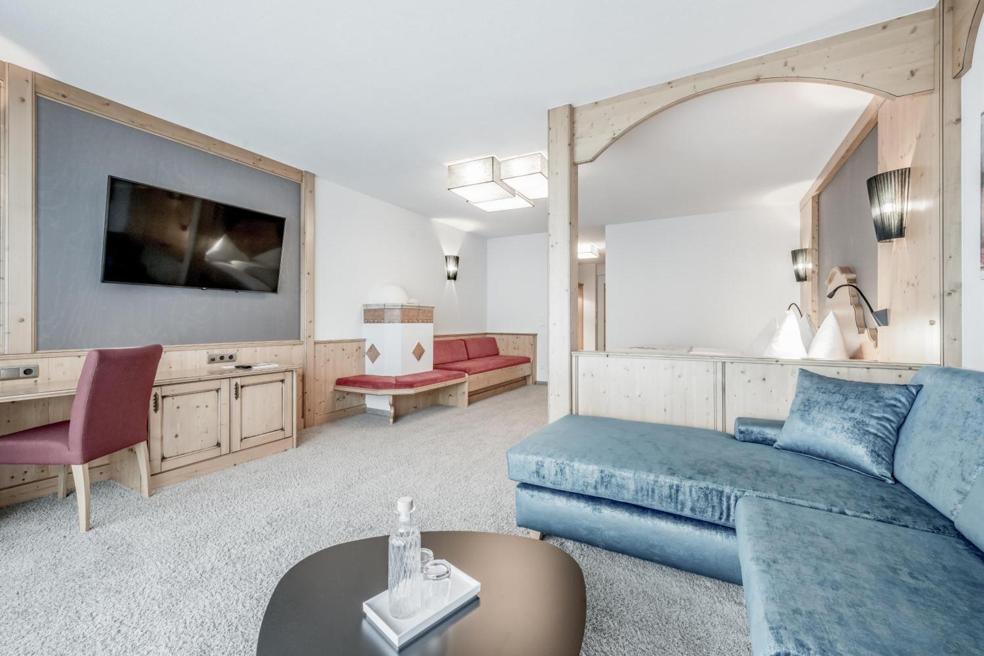 Superior Double Room,1527748996:JPEG