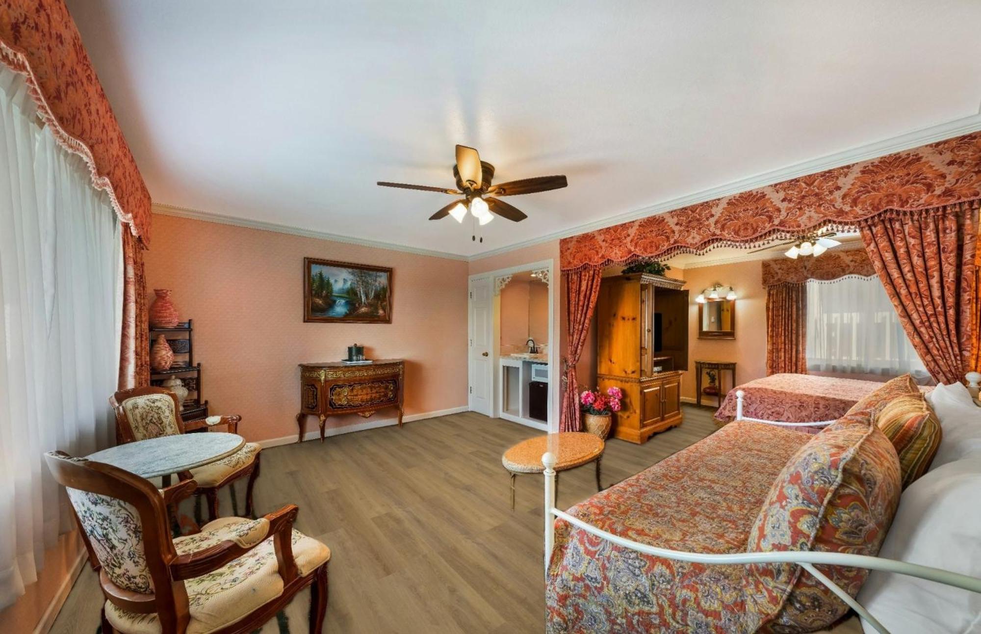 Suite Lit King-Size avec Banquette-Lit