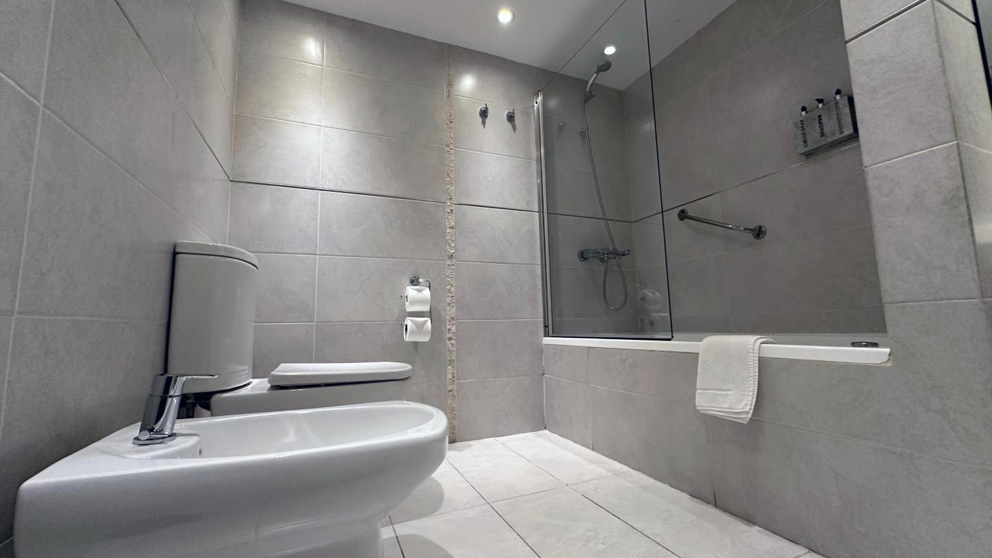 Quarto Triplo Standard