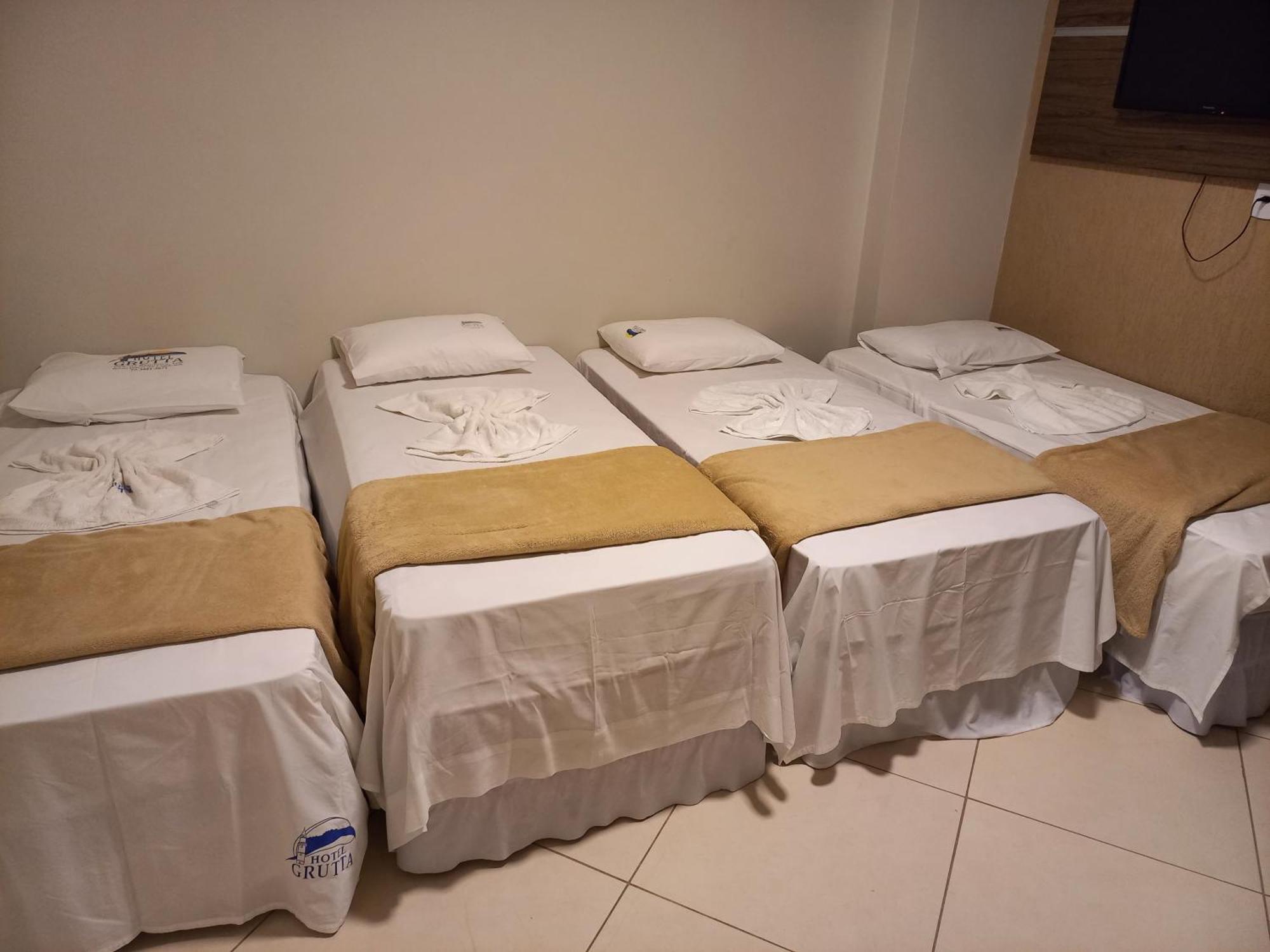 Quarto Família com Banheiro Privativo