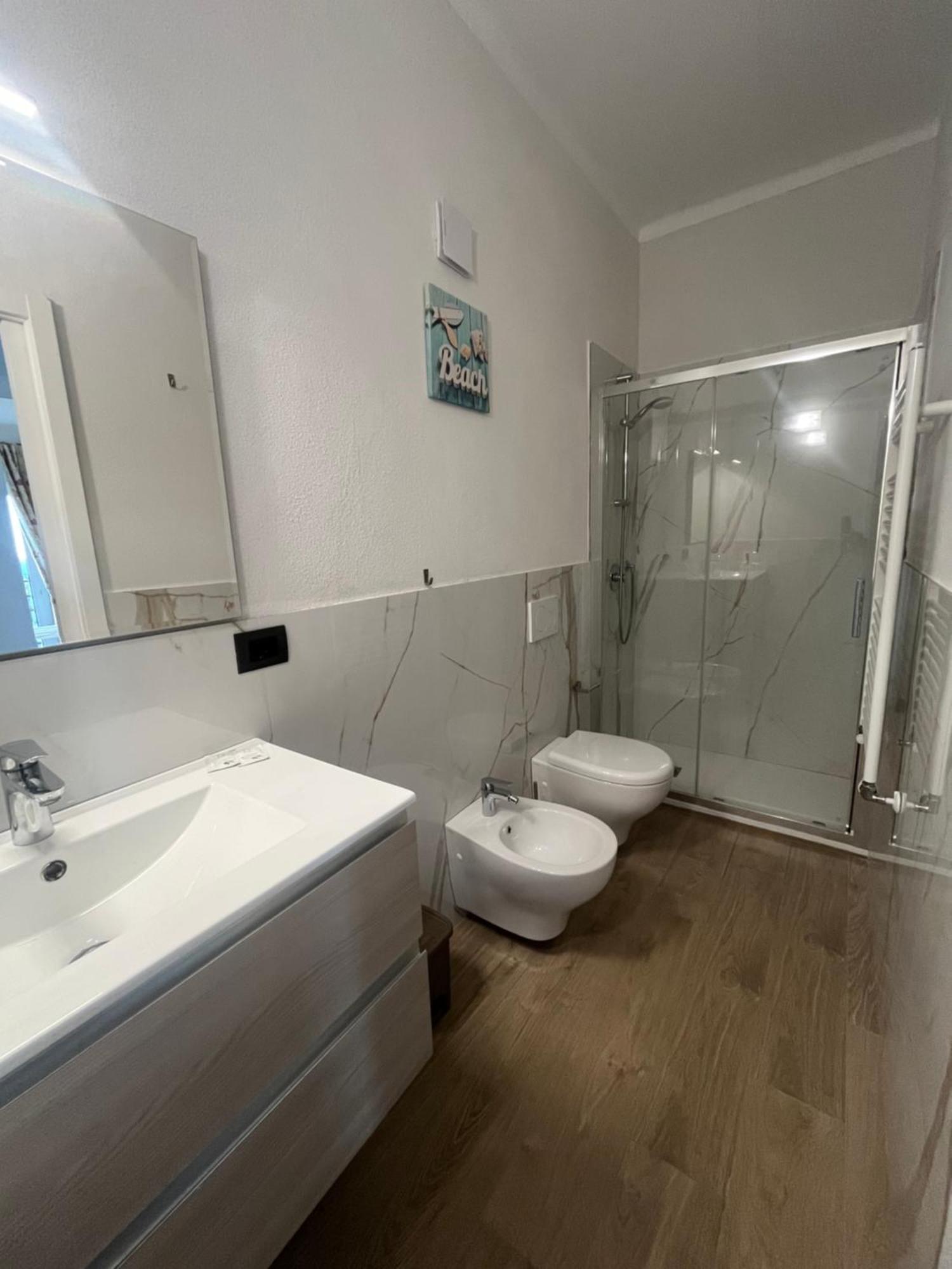 Doppelzimmer mit Terrasse und Meerblick