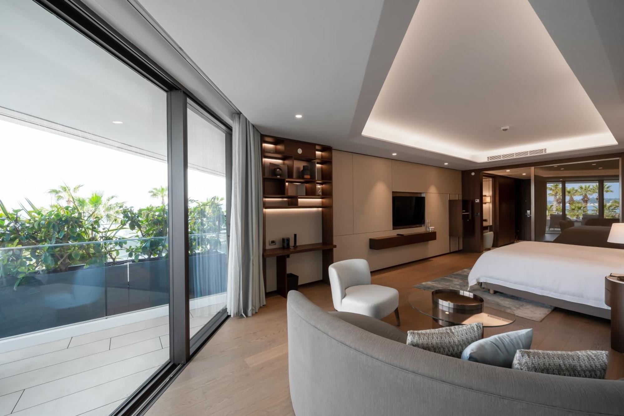 Reges Retreat Kamer met 1 Kingsize Bed en Balkon - Uitzicht op Zee