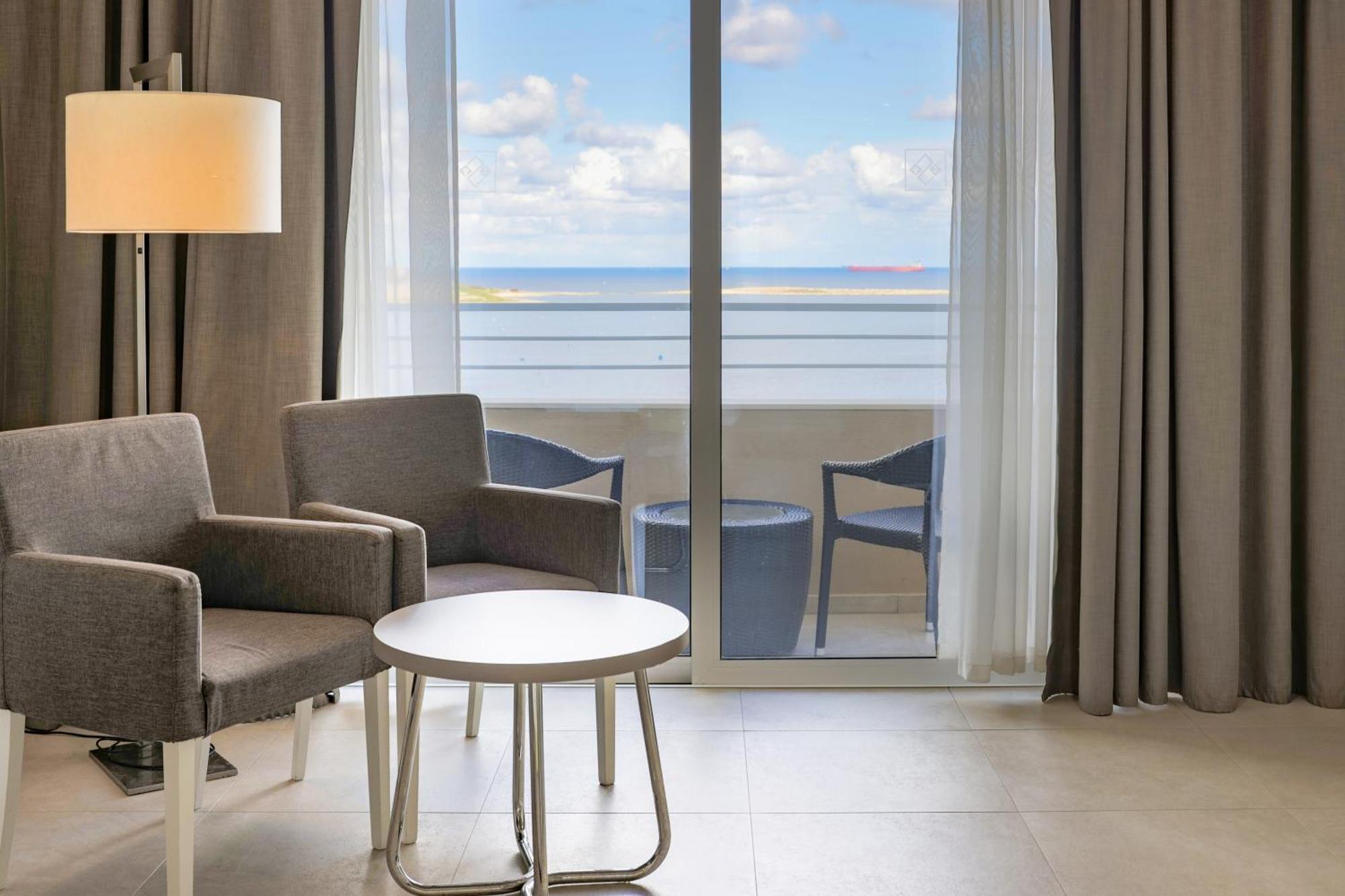 Quarto Duplo ou Twin com Vista Mar