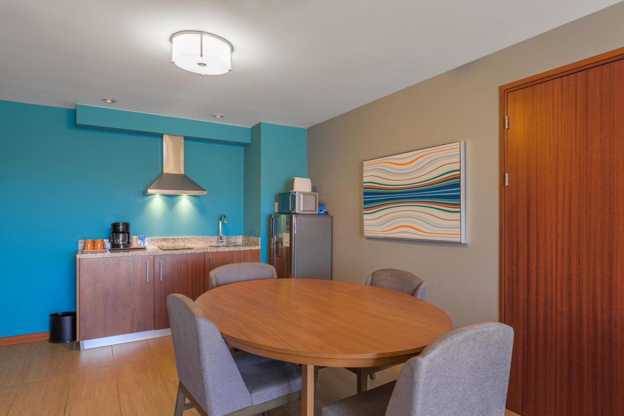 Villa met 1 Slaapkamer met Kingsize Bed en Slaapbank - Uitzicht op Water
