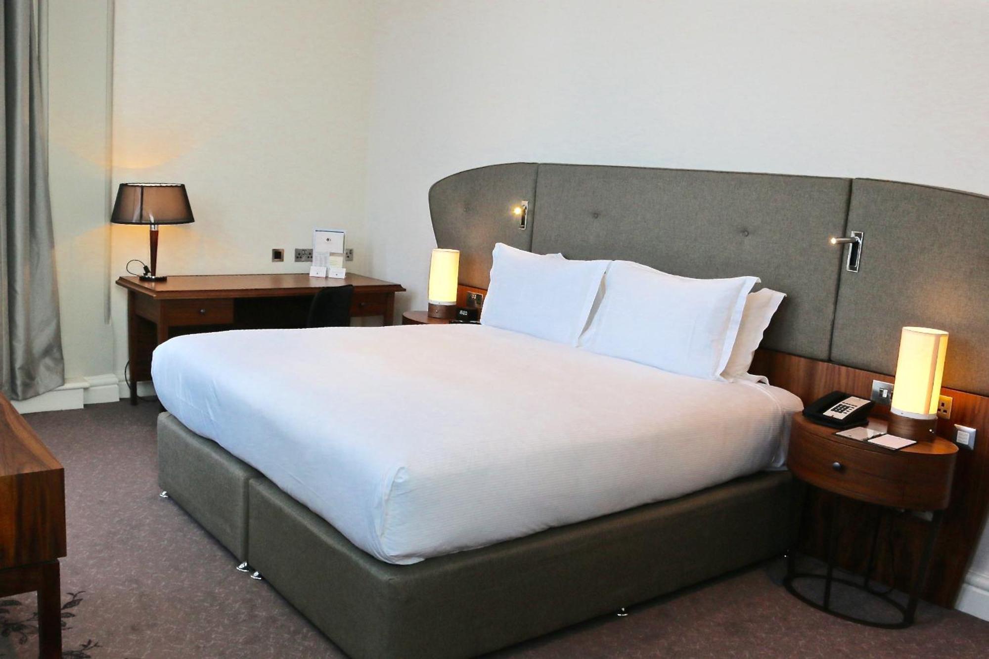 Superior Zimmer mit Kingsize-Bett