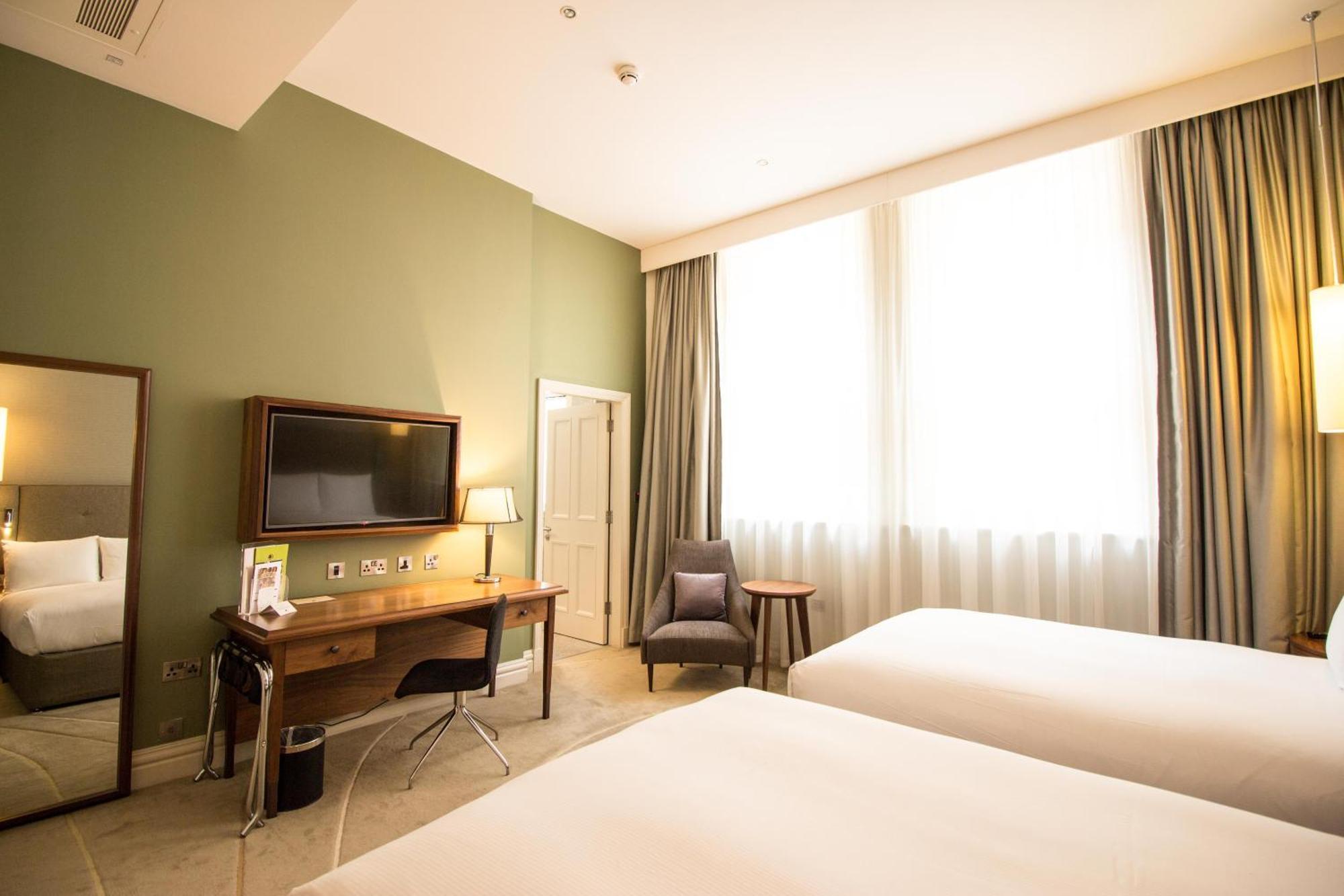 Deluxe Zimmer mit 2 Queensize-Betten
