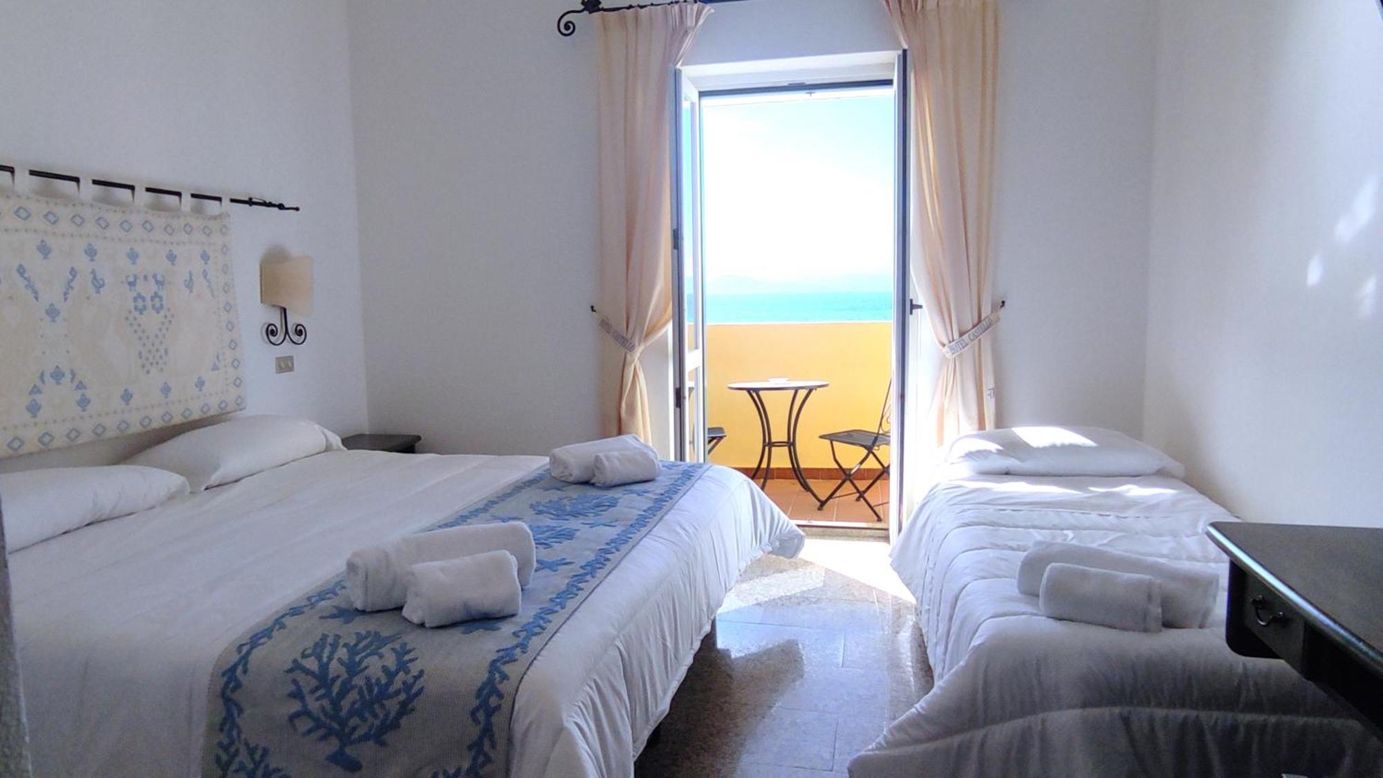 Deluxe Triple Room Sea View,1408733777:JPEG