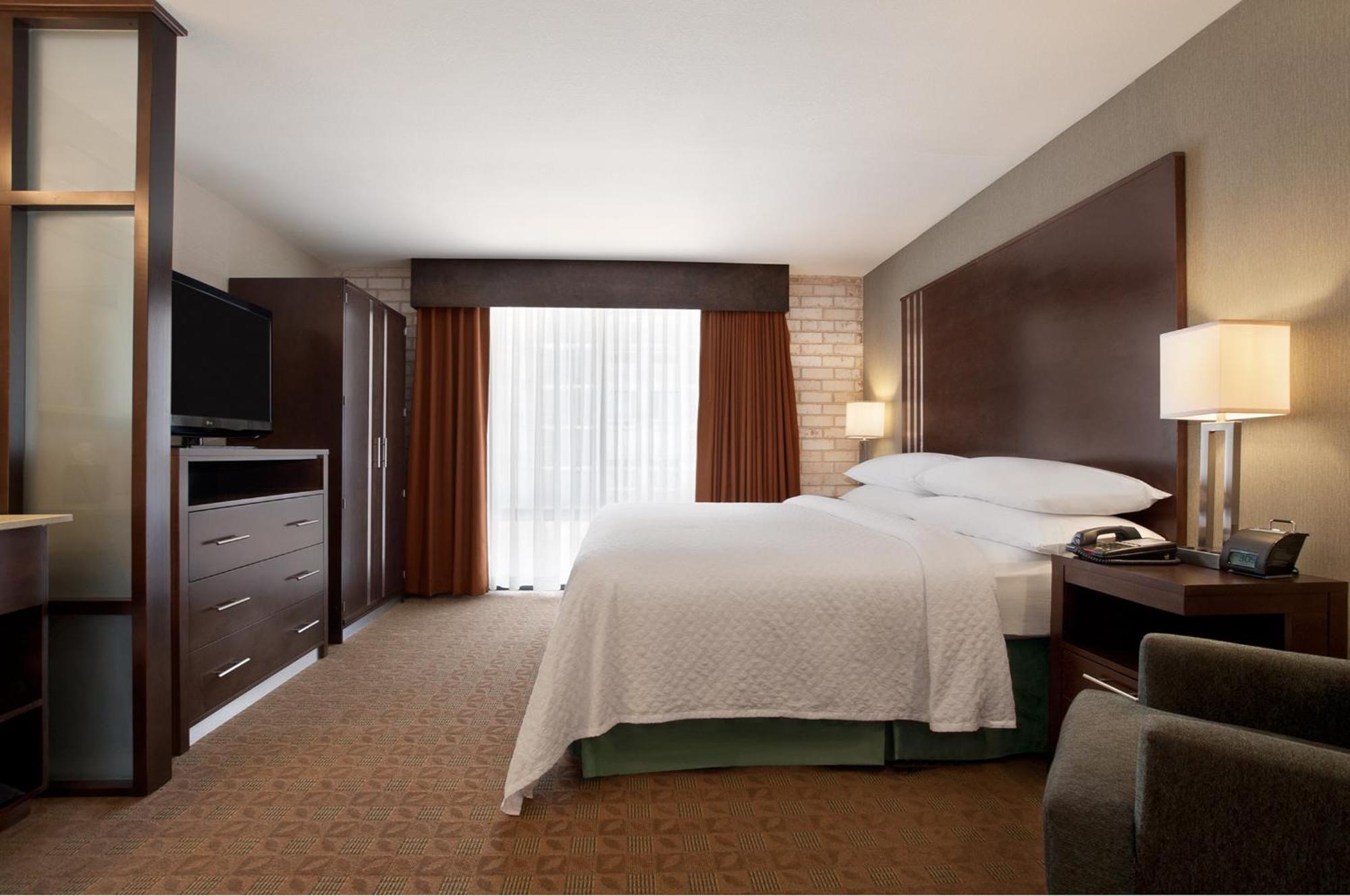 Presidential Suite - Disability Access