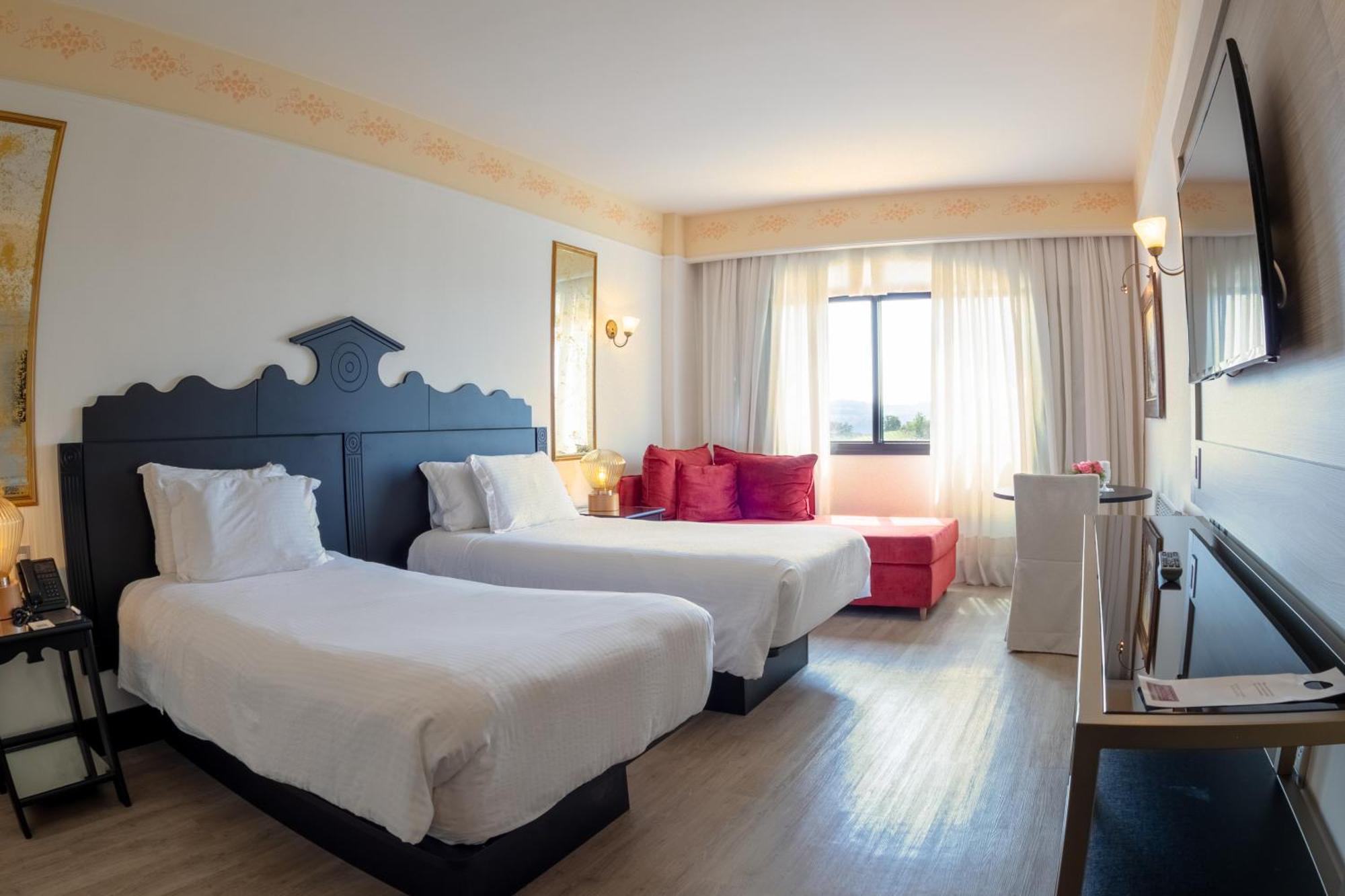 Deluxe Twin Room,1541035633:JPEG