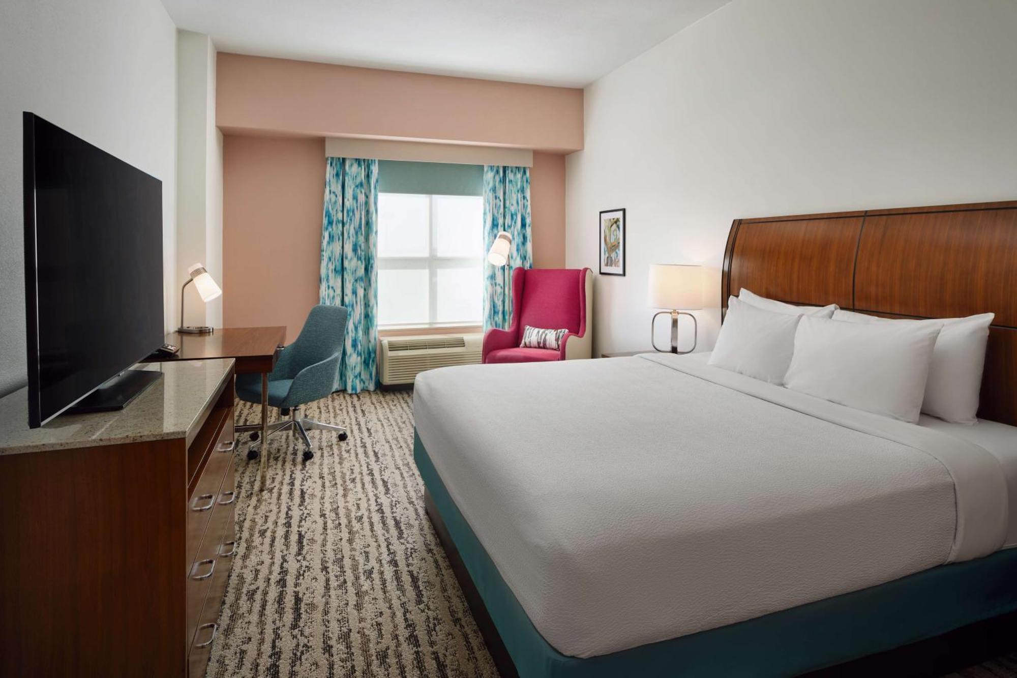 King Room,1548871945:JPEG