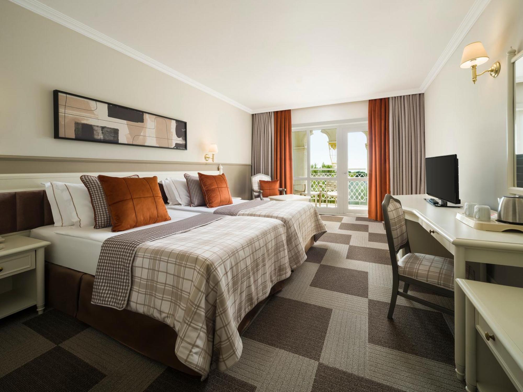 Superior Double Room (2 Adult + 2 Children),1543545040:JPEG