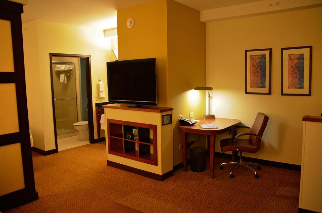 King Room with Sofa Bed - High Floor