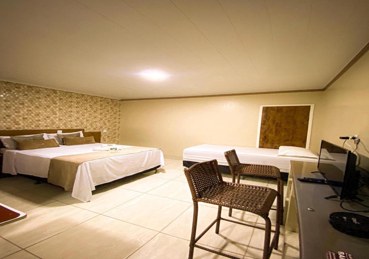 Quarto Duplo