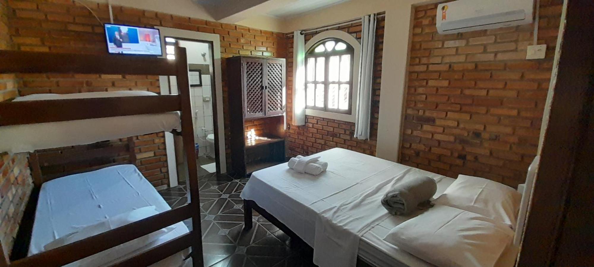 Quarto Quádruplo com Ar-condicionado