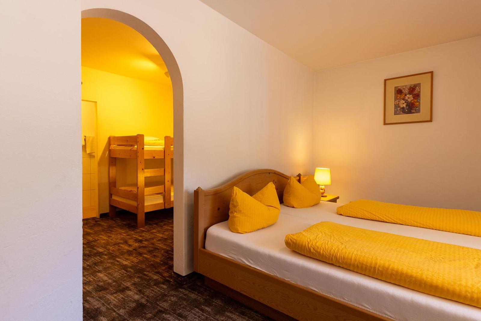 Vierbettzimmer