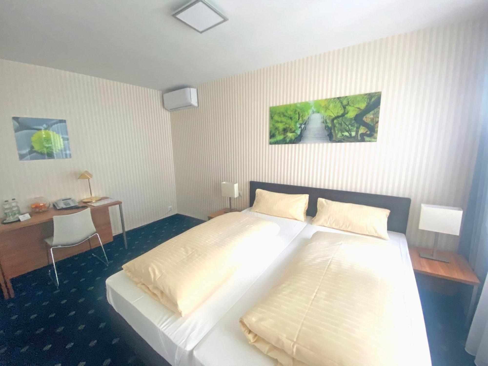 Standard Double Room with air conditioning,1263748198:JPEG