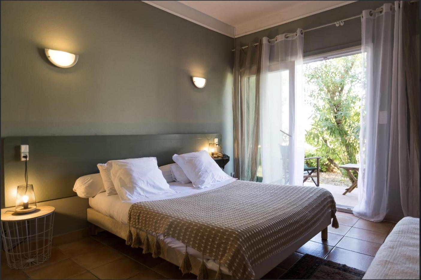 Chambre Triple - Vue sur Jardin