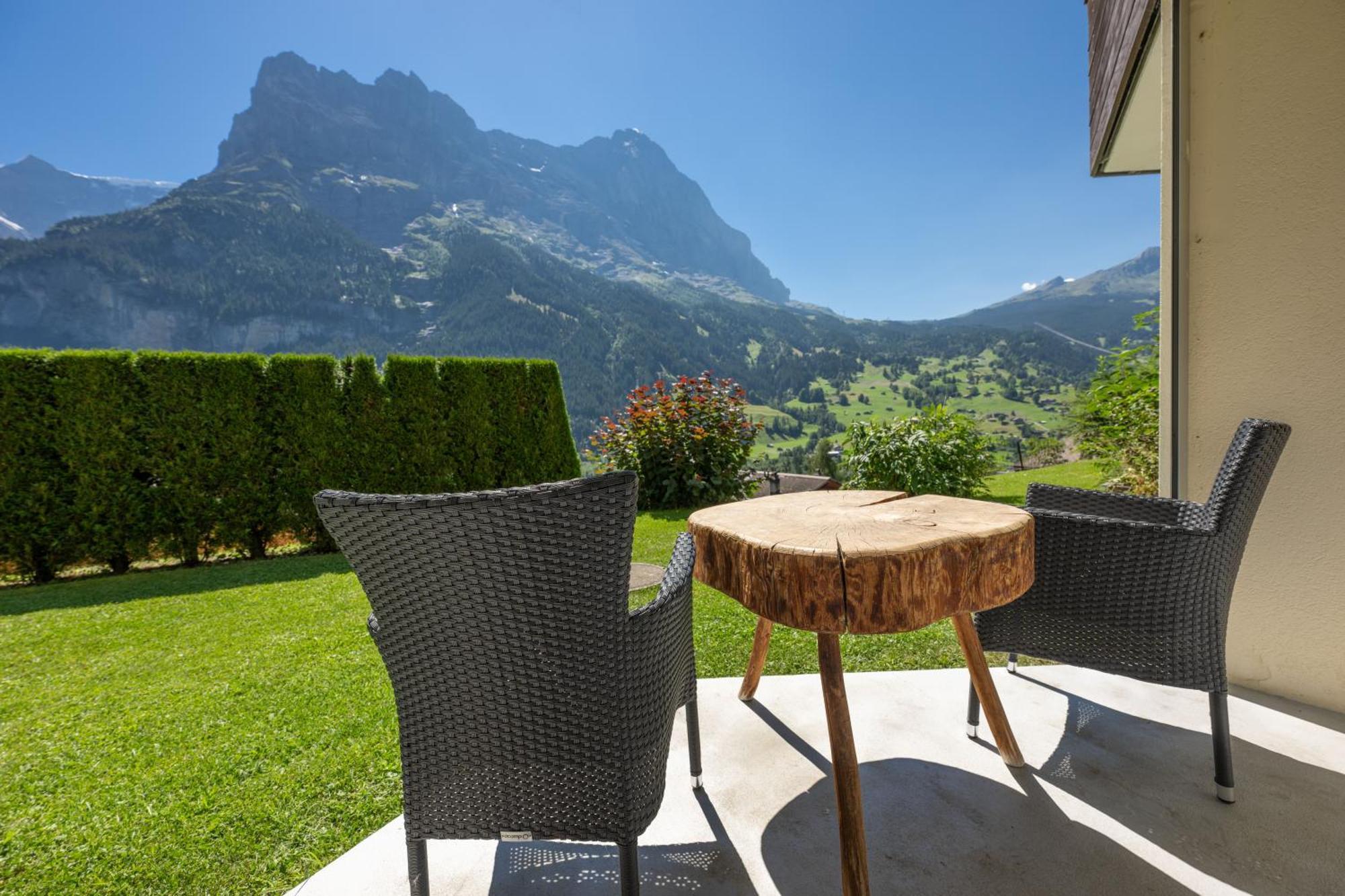 Doppelzimmer mit Gartenblick