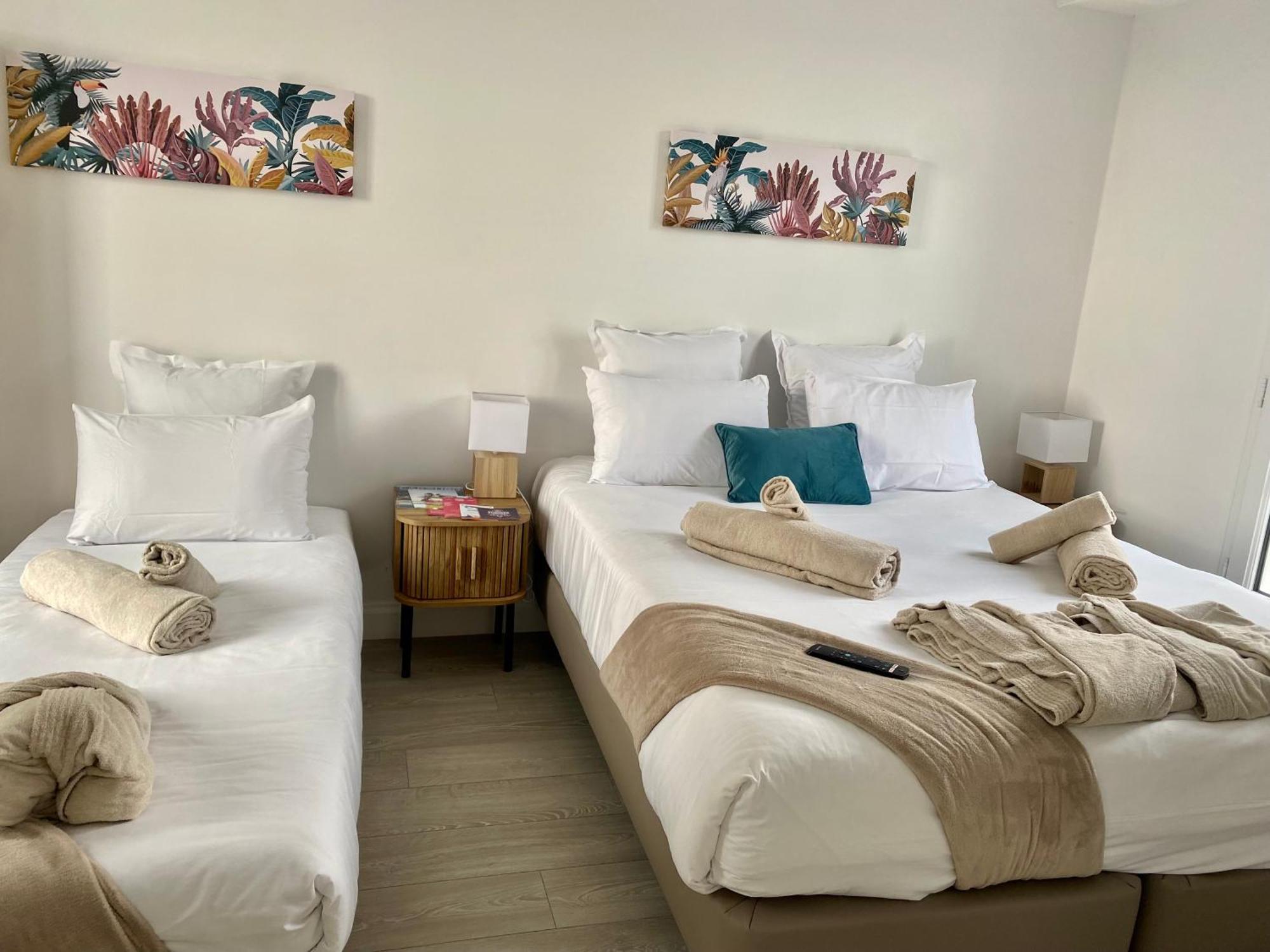 Double Room,1549651873:JPEG