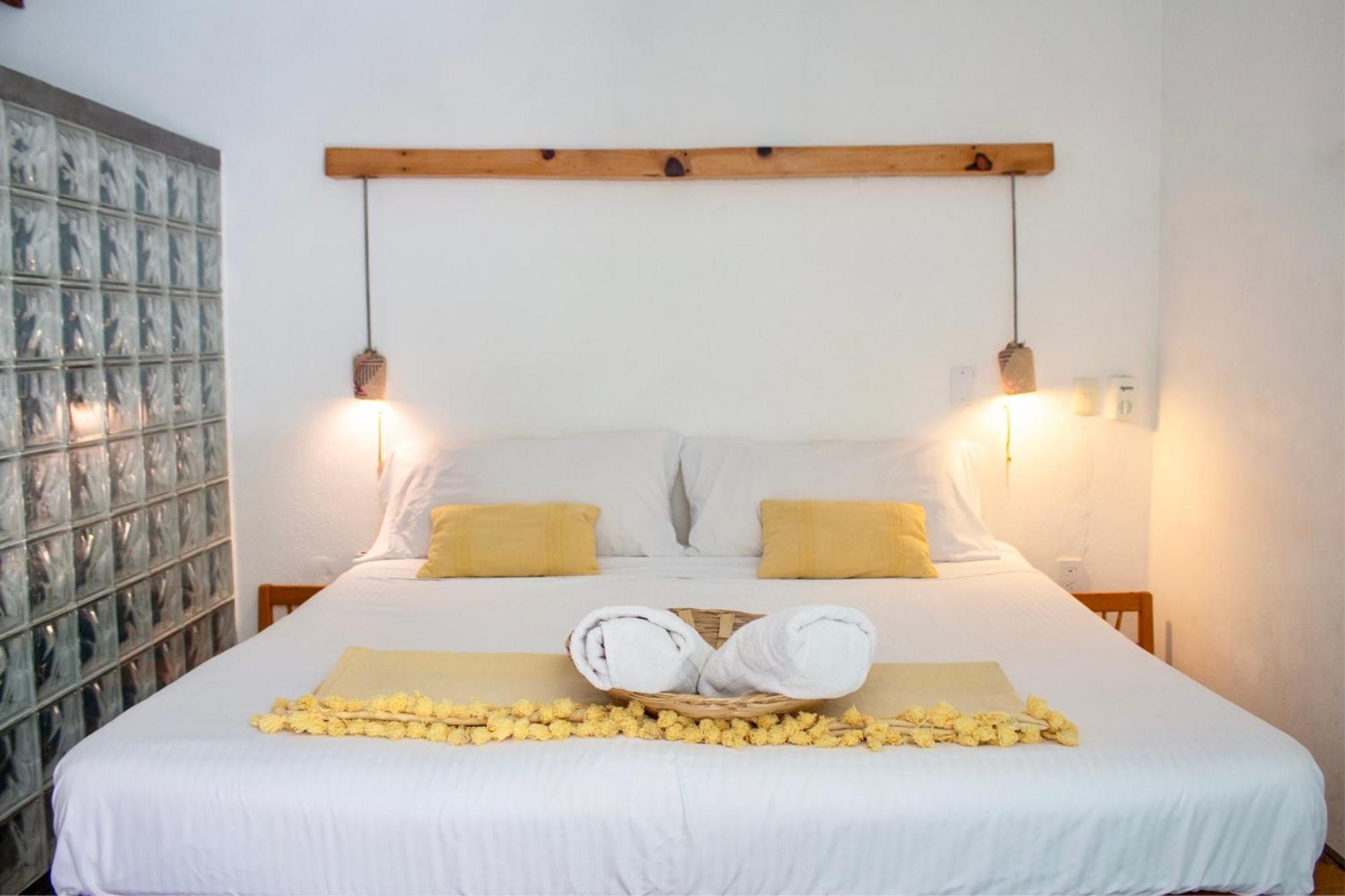 Standard Double Suite,1549856101:JPEG