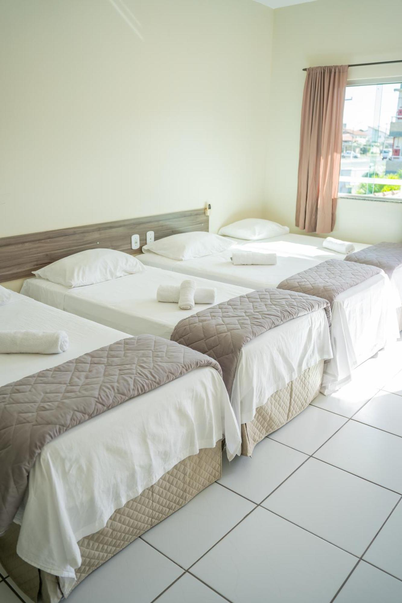 Quarto Quádruplo Standard