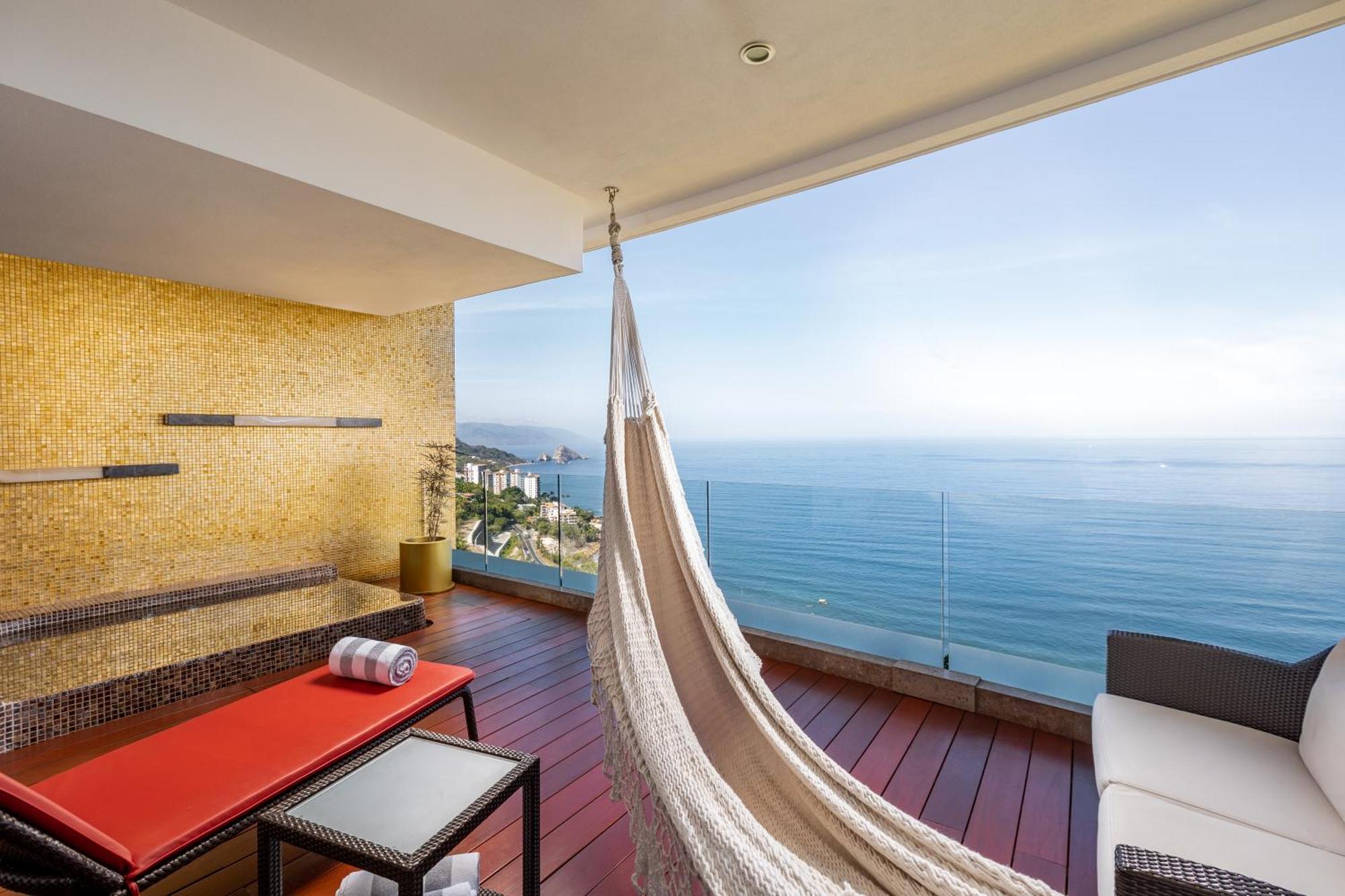 Mousai Junior Suite North with Ocean View