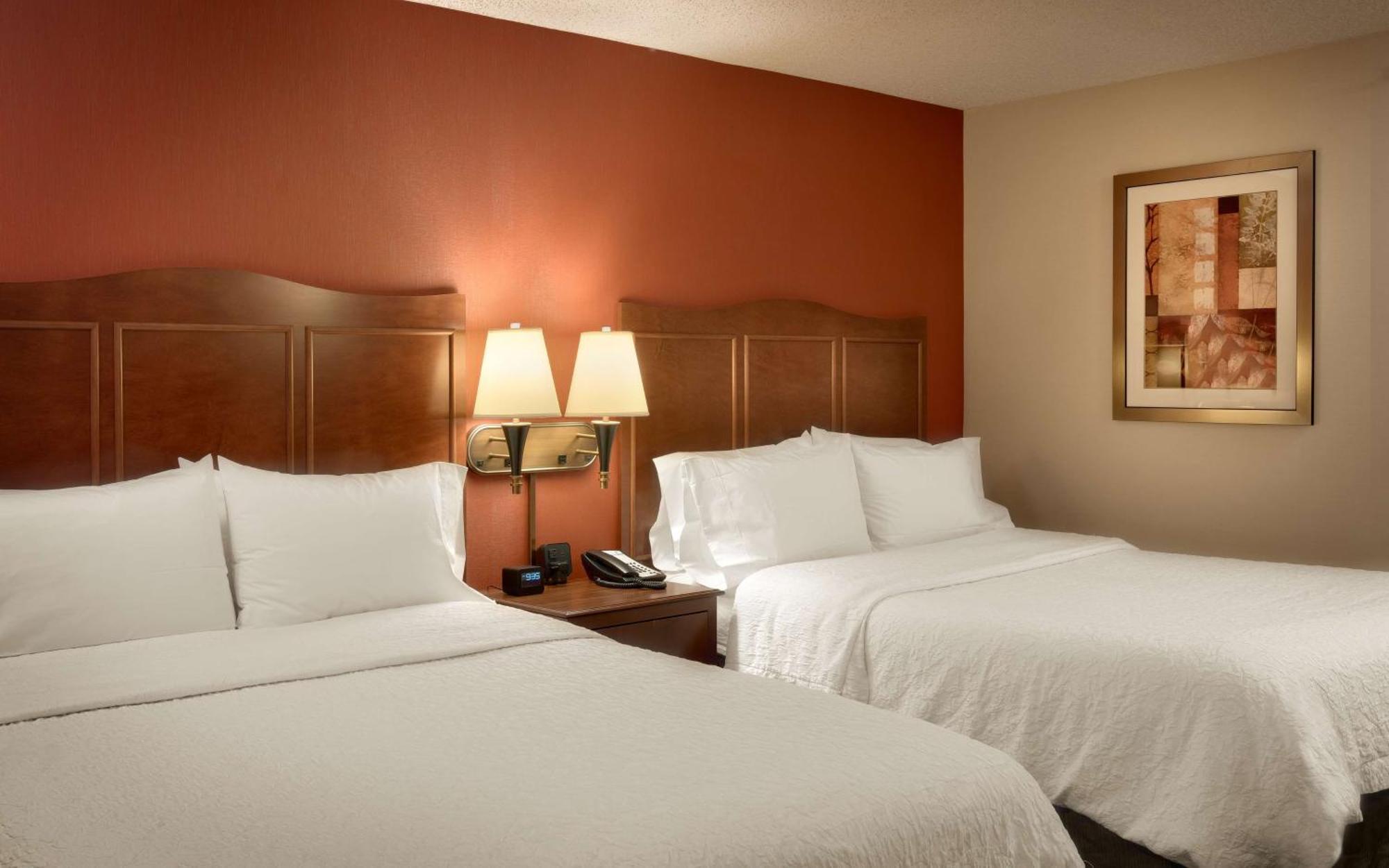 Room with Two Queen Beds - Non-Smoking