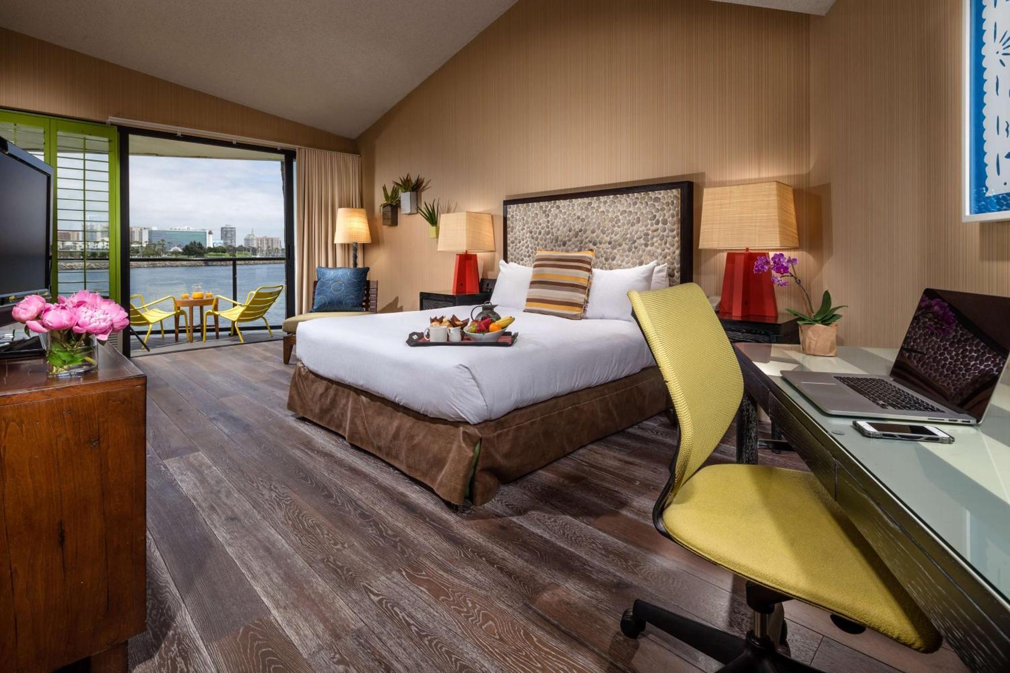 King Room with Balcony,1551632896:JPEG