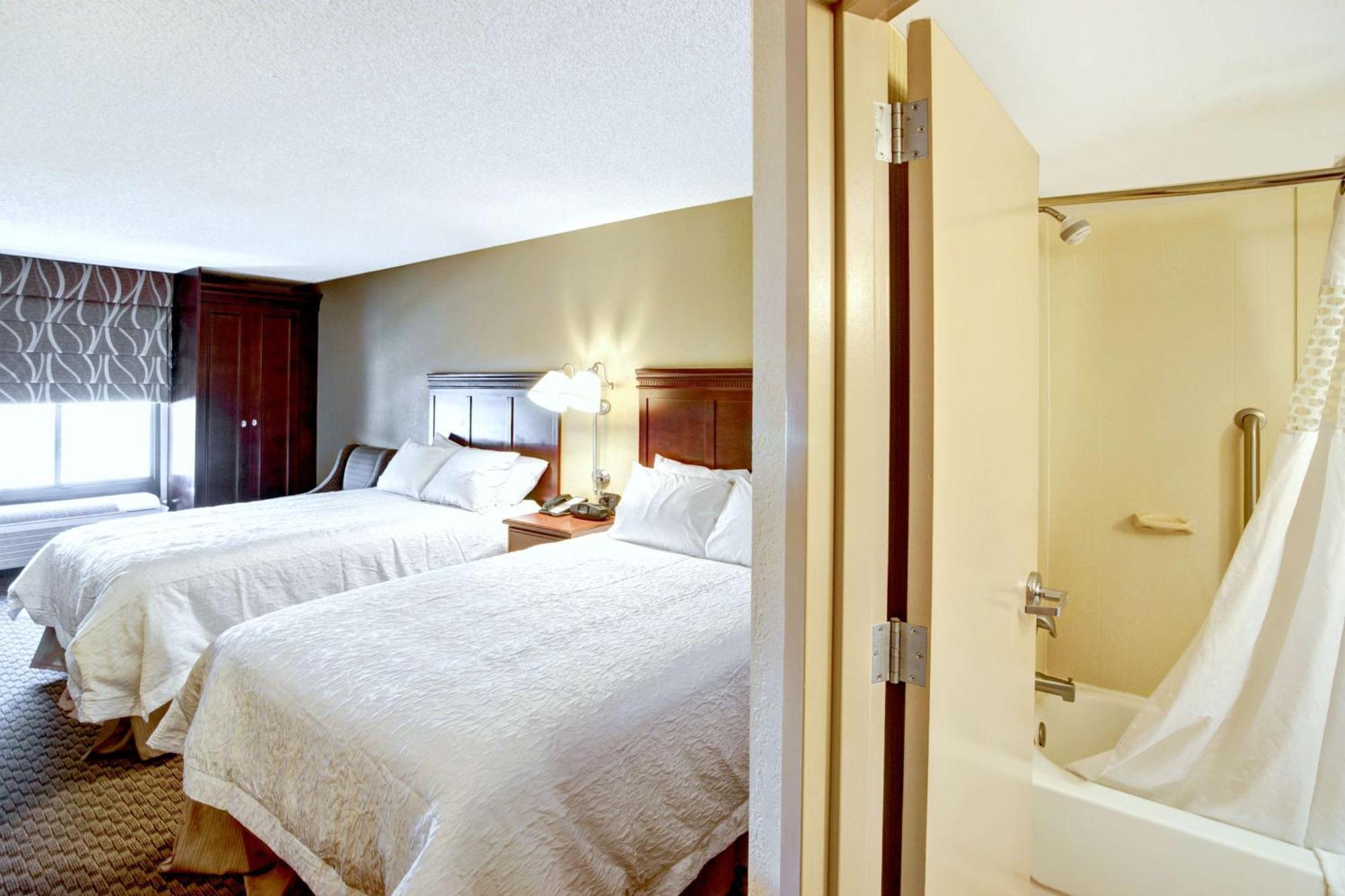 Non-Smoking Double/Double Room