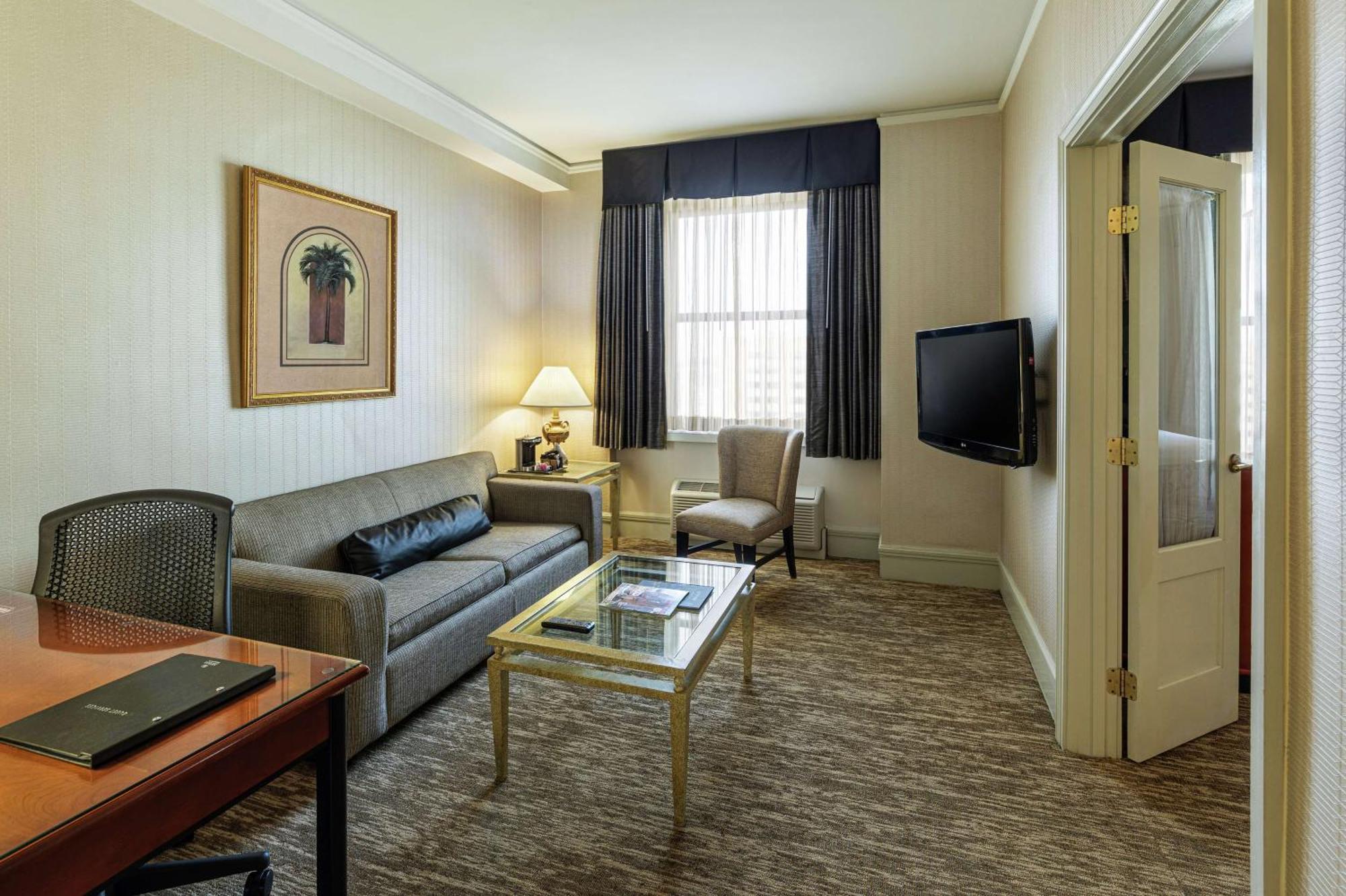 Parlor Room,1705838504:JPEG