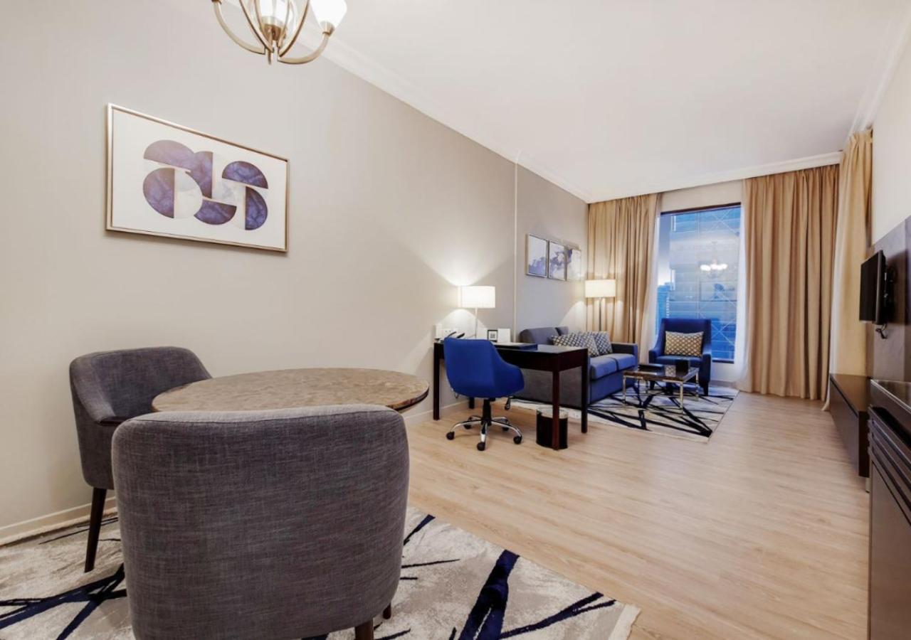 One-Bedroom Apartment with City View with Free Shuttle Beach & Mall Transfer,1553171611:JPEG