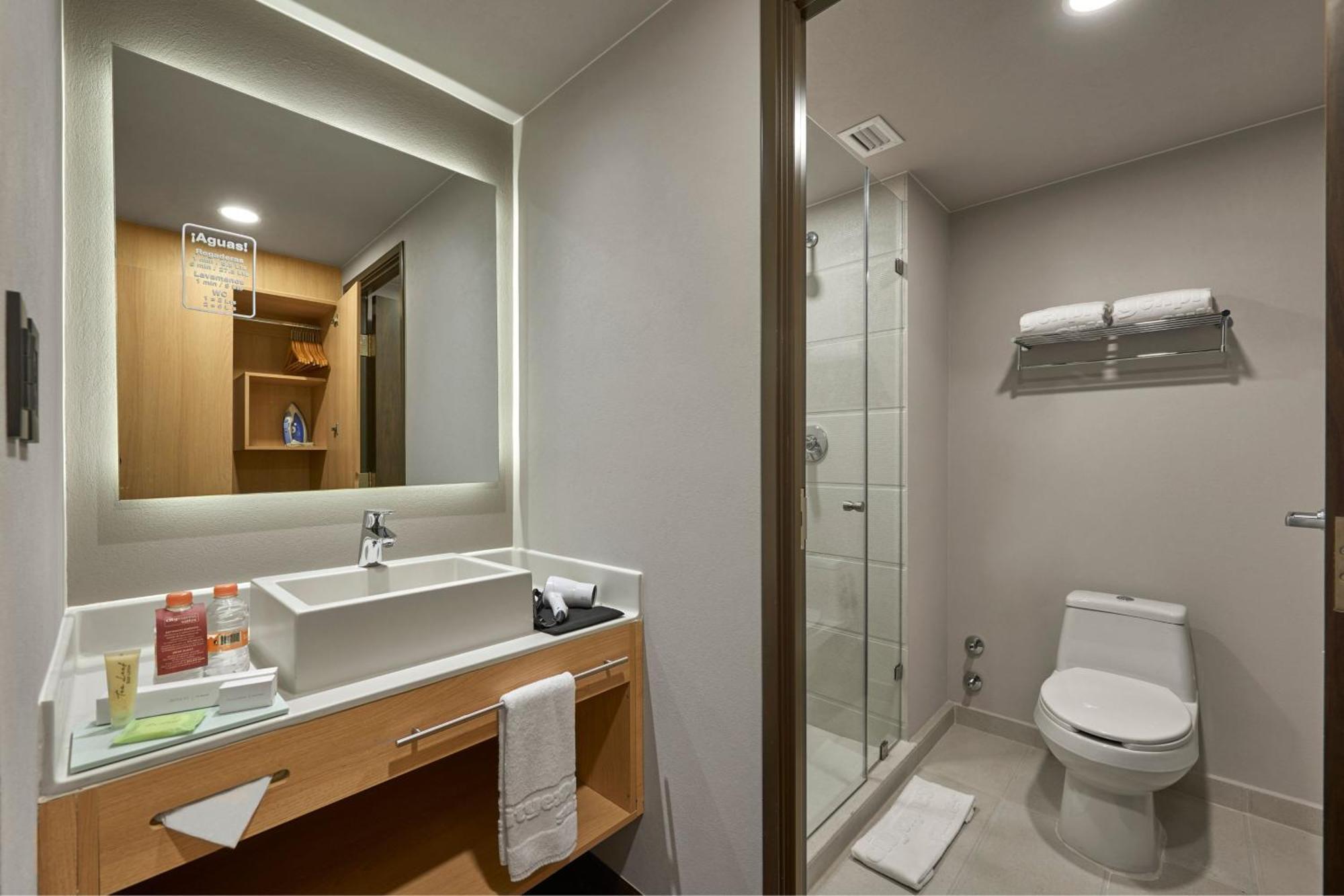 Suite Lit King-Size avec Canapé-Lit