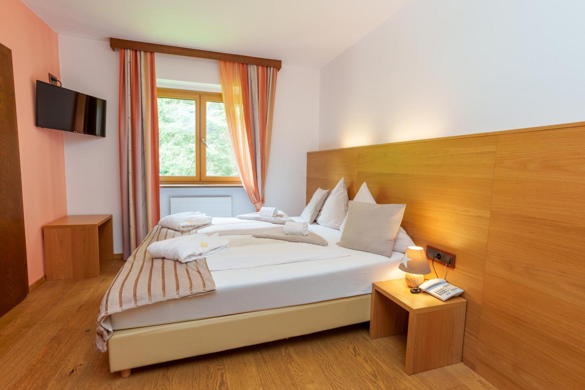 Economy Doppel- oder Zweibettzimmer