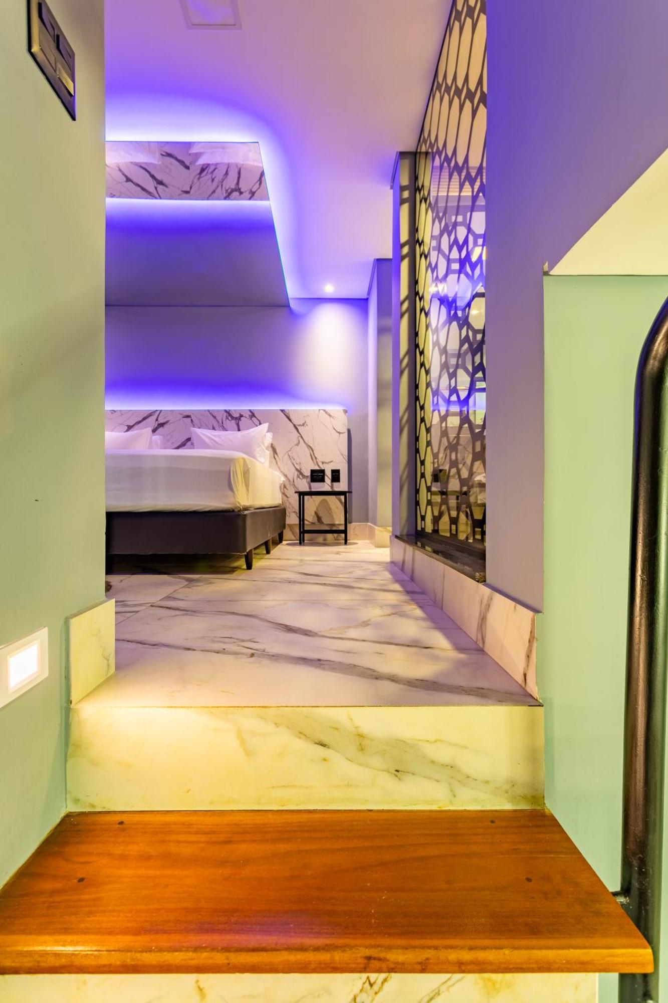 Quarto Duplo Deluxe com Banheira