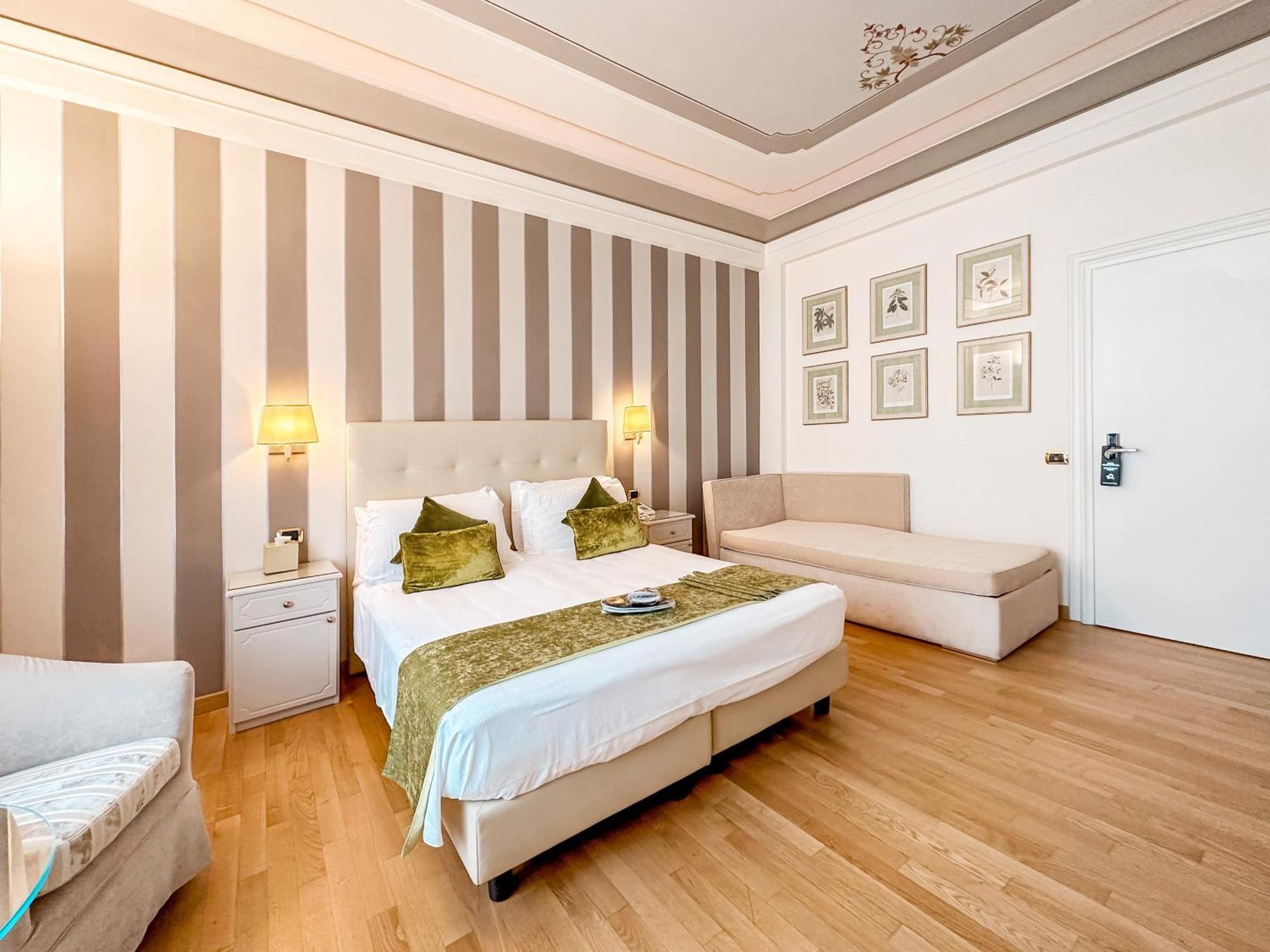 Superior Double Room,1215990799:JPEG
