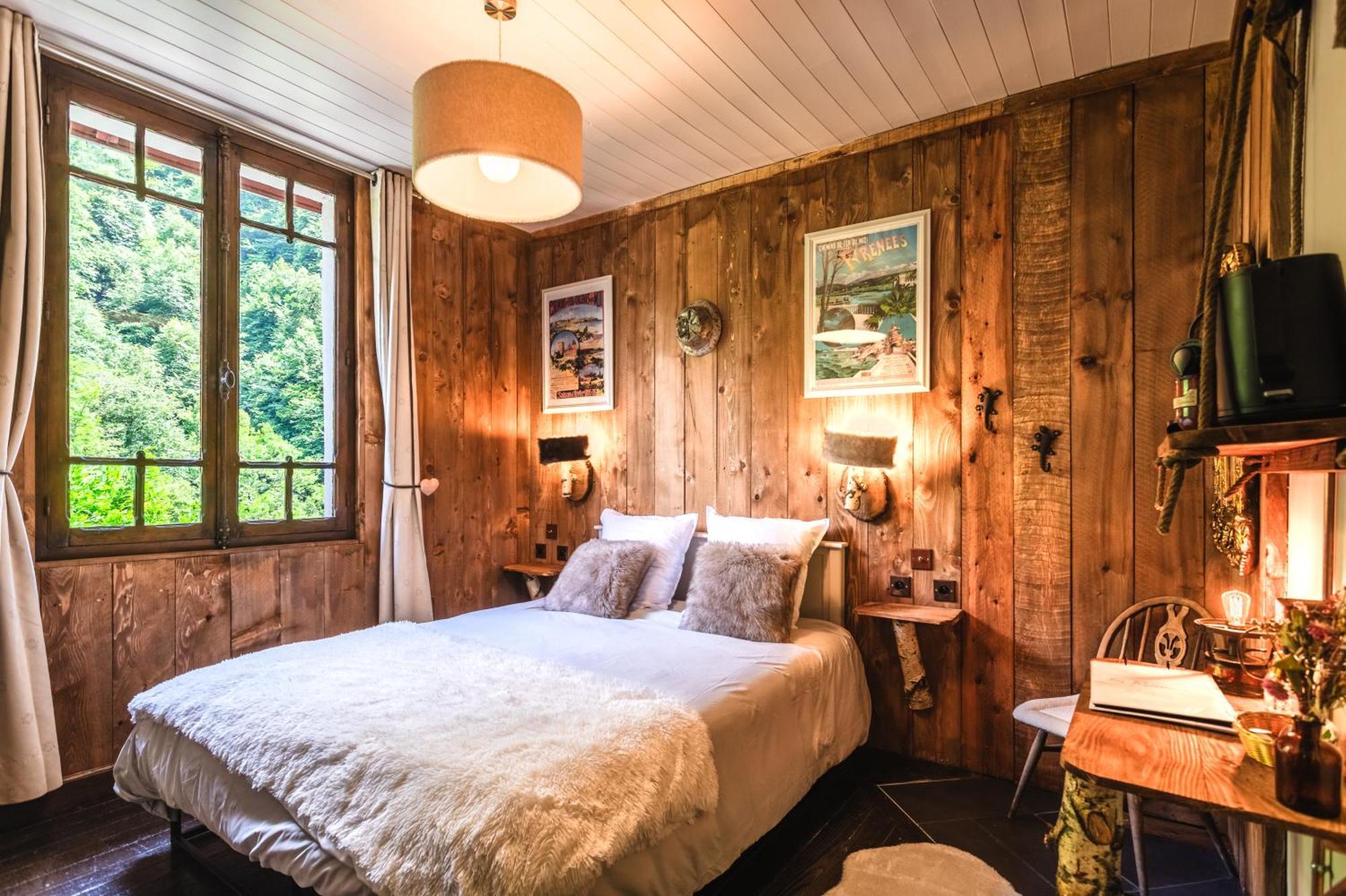 Chambre Double - Vue sur Montagne