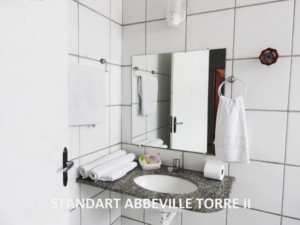 Quarto Standard com 2 Camas de Solteiro
