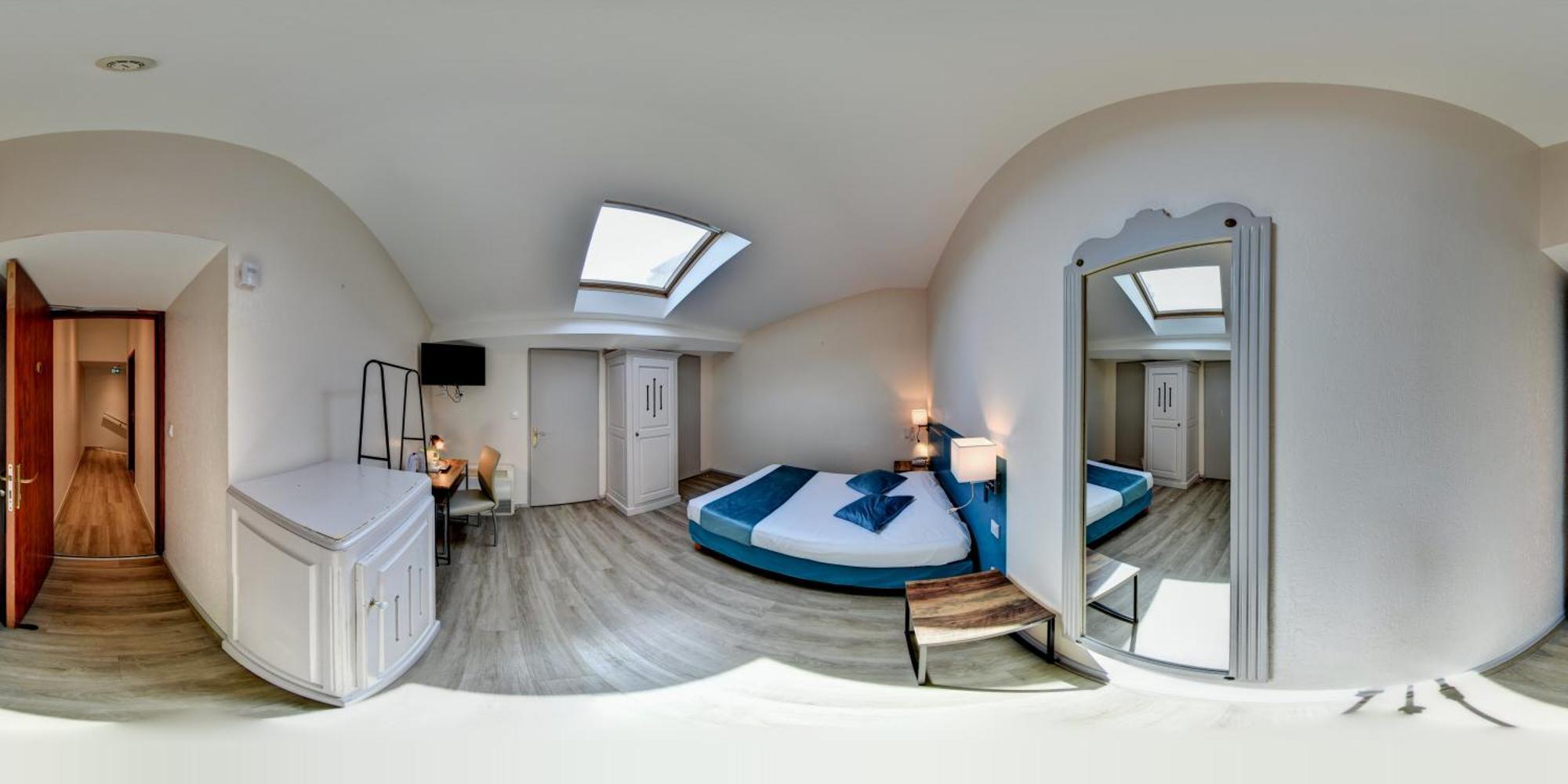 Special Week-End Offer! Prestige Room,1555401091:JPEG