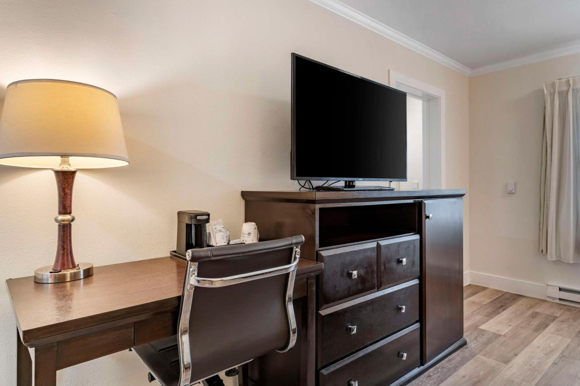 Suite Lit King-Size – Non-Fumeurs