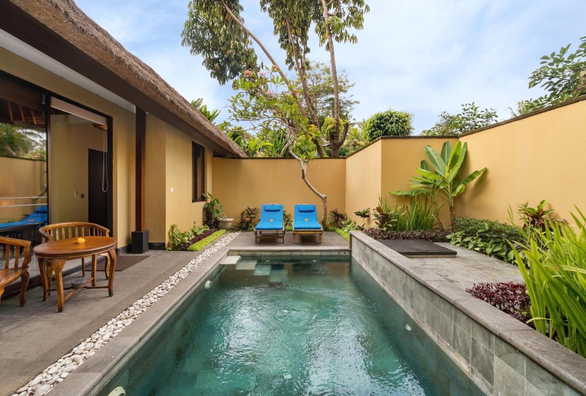 Gartenvilla mit 1 Schlafzimmer, eigenem Pool und kostenfreiem Vorteil