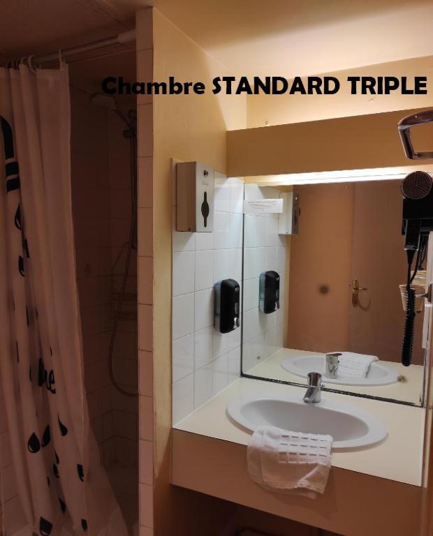 Triple Room,1554129979:JPEG
