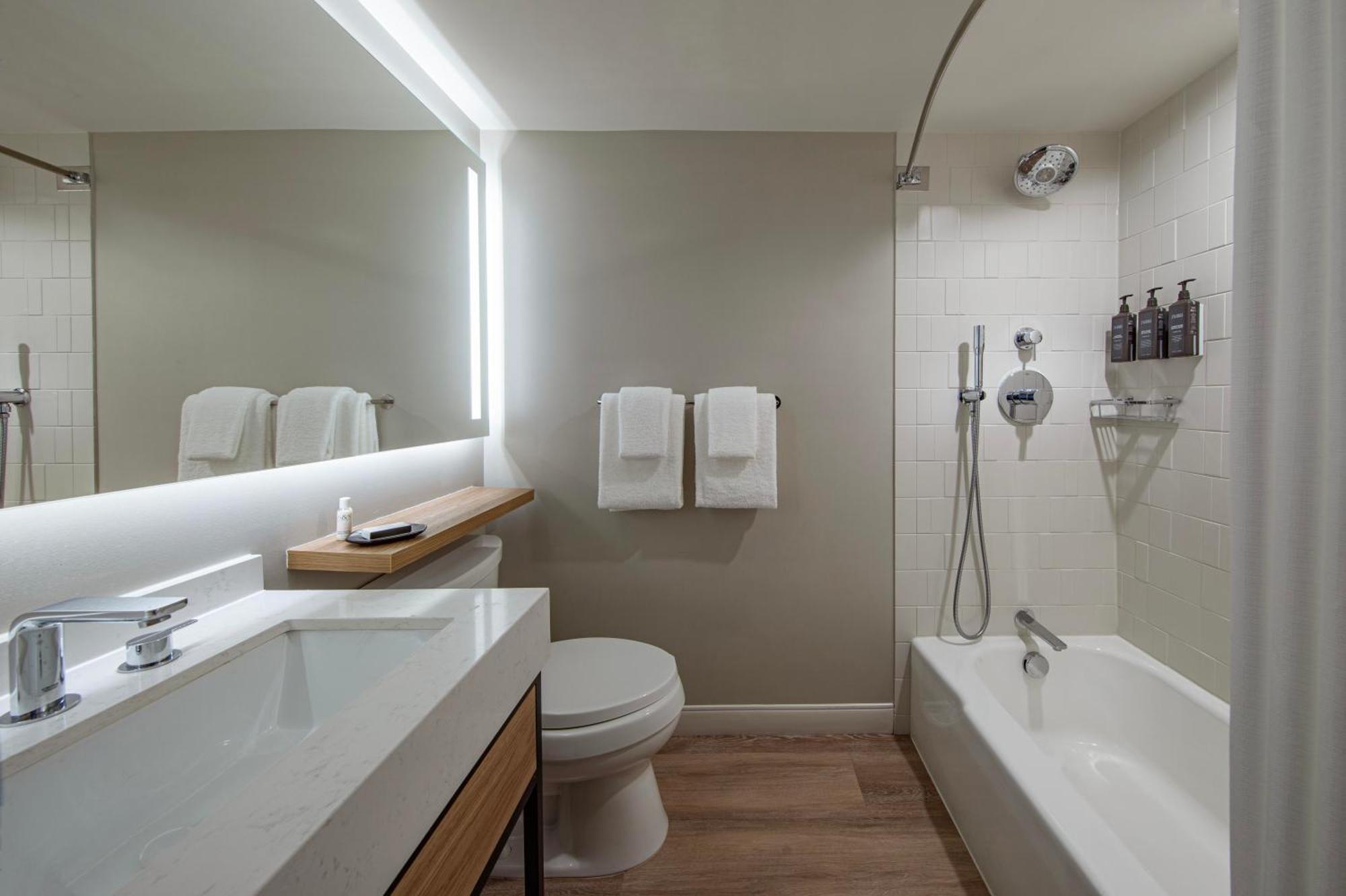 Guest room, 2 Double,1557026029:JPEG