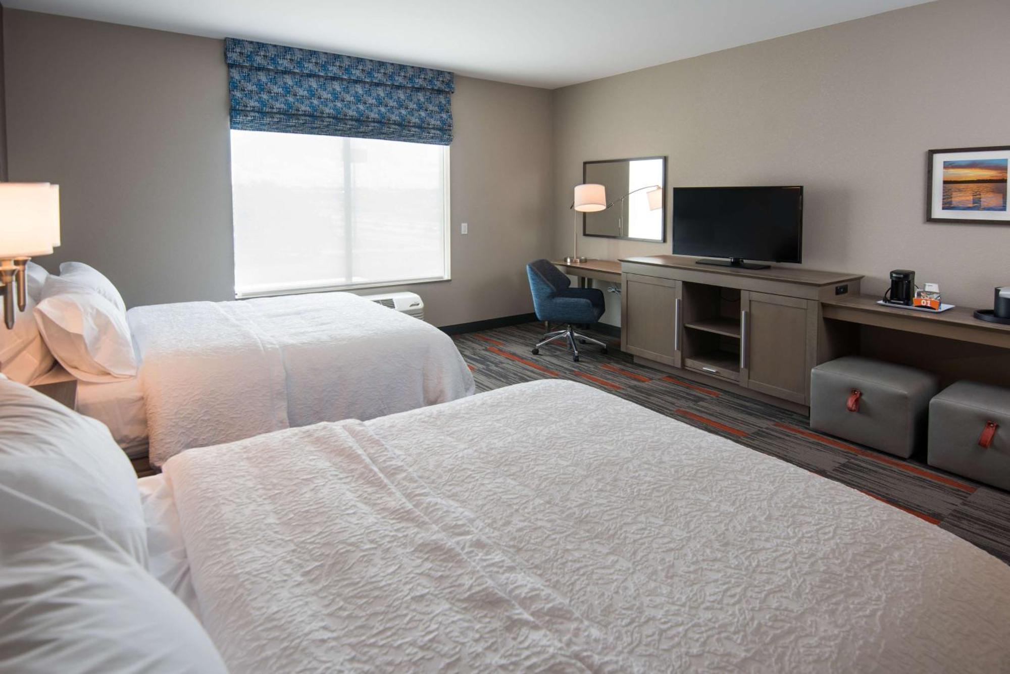 Queen Room with Two Queen Beds - Non-Smoking