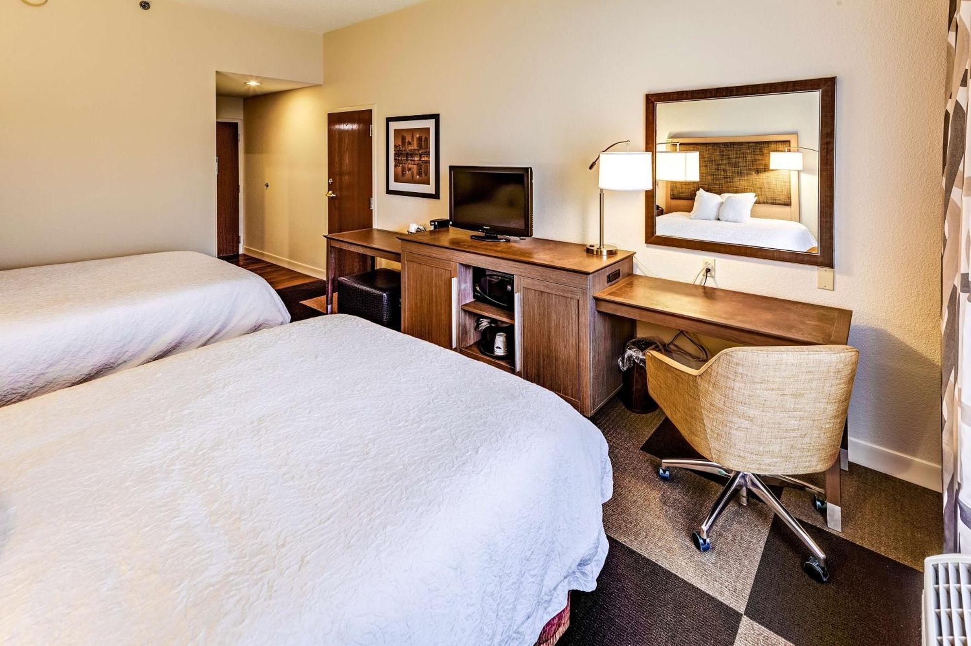Nichtraucherzimmer mit 2 Queensize-Betten