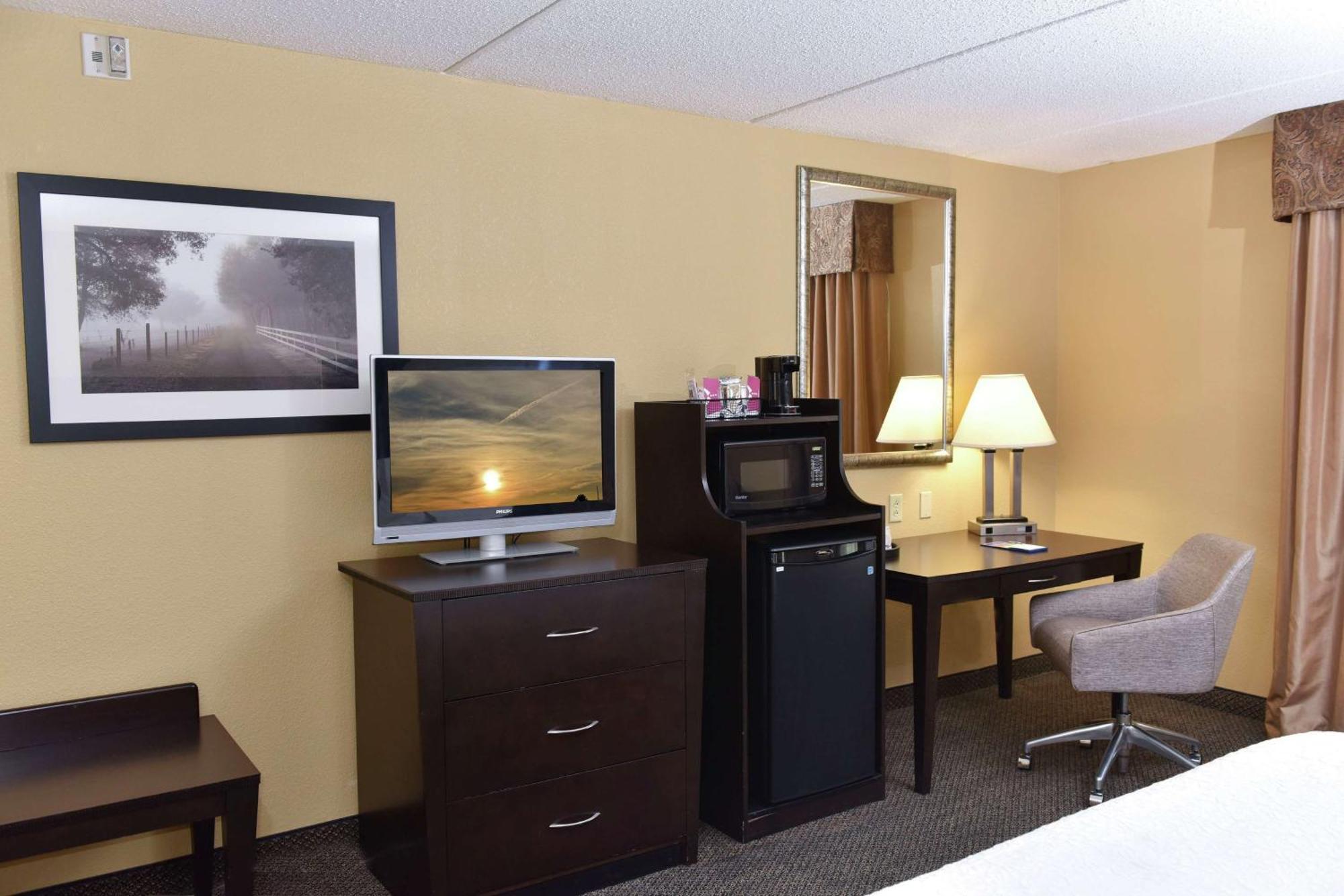 King Room - Mobility Access/Non-Smoking