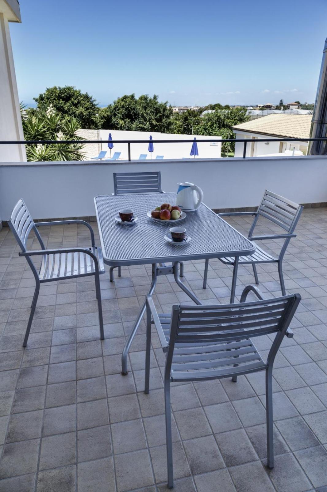 Two-Bedroom Apartment,1571319701:JPEG